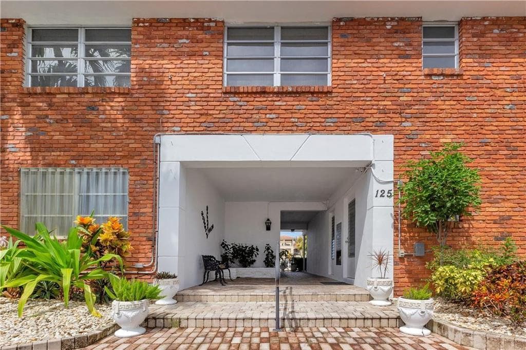 125 Isle Of Venice Drive 4, Fort Lauderdale, FL 33301 — photo 10 of 10