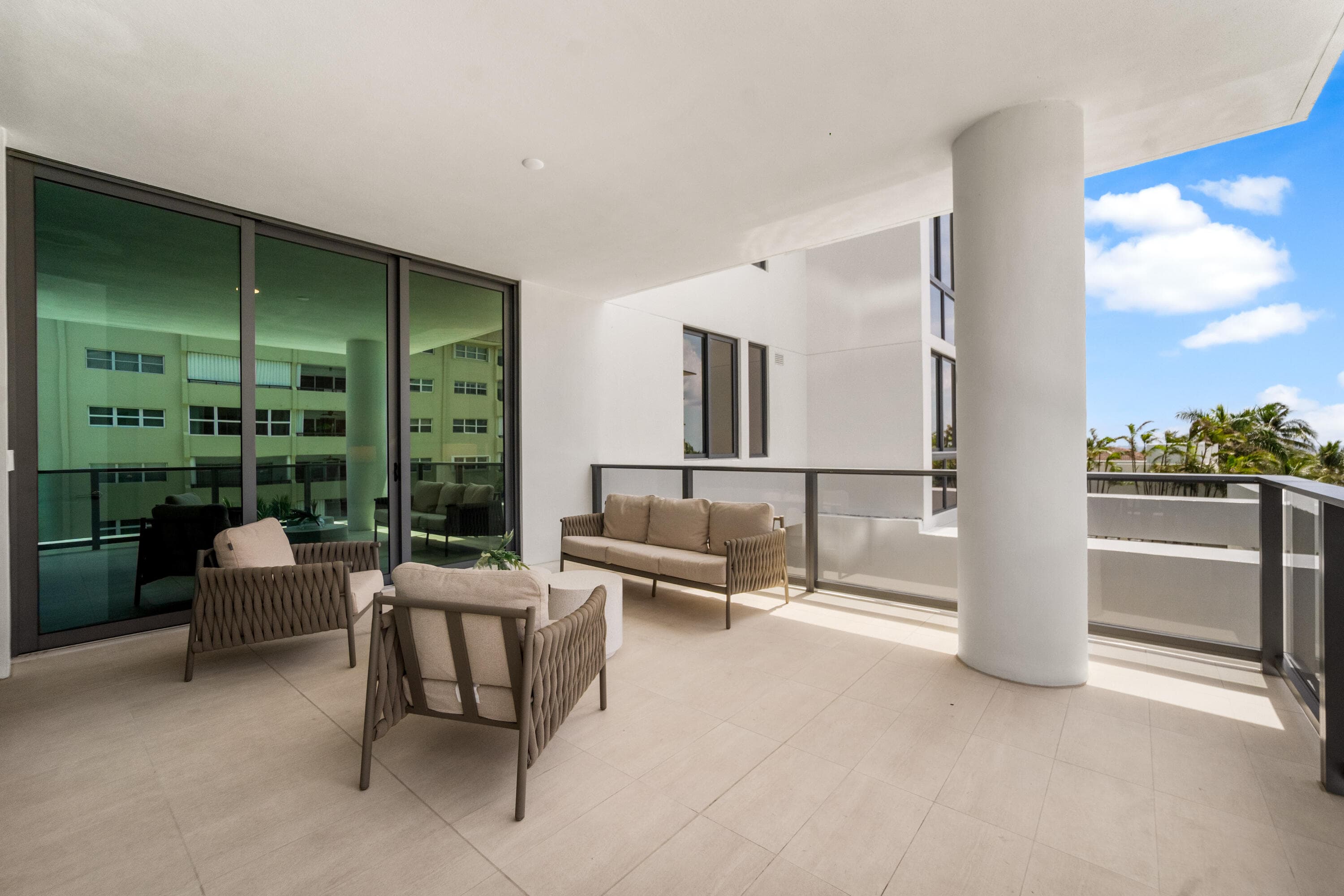 305 Briny Avenue 301, Pompano Beach, FL 33062 — photo 46 of 77