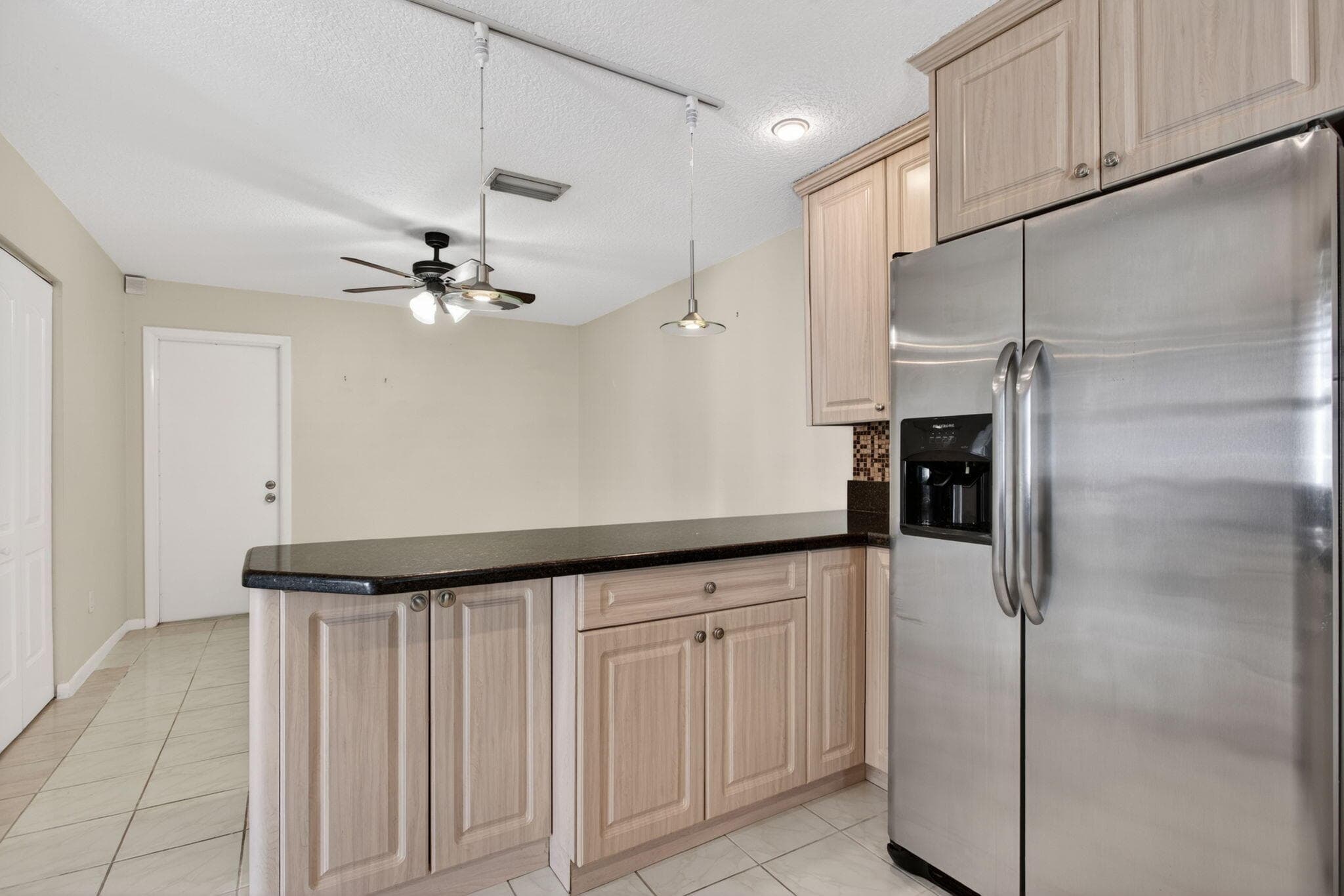 9812 NW 2nd Court, Plantation, FL 33324 — photo 7 of 51