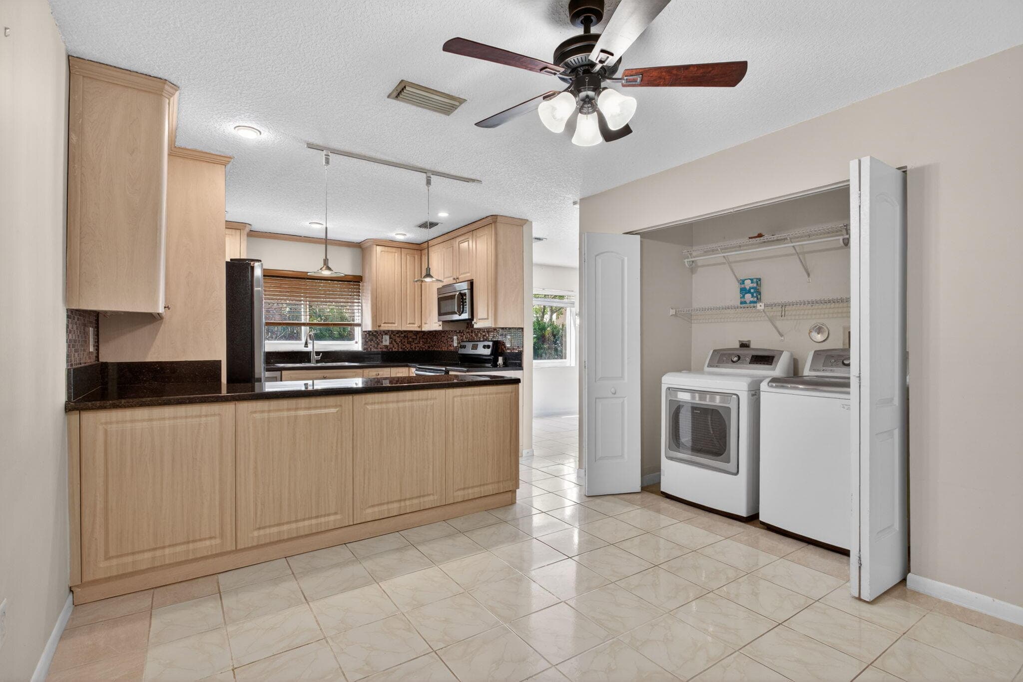 9812 NW 2nd Court, Plantation, FL 33324 — photo 10 of 51