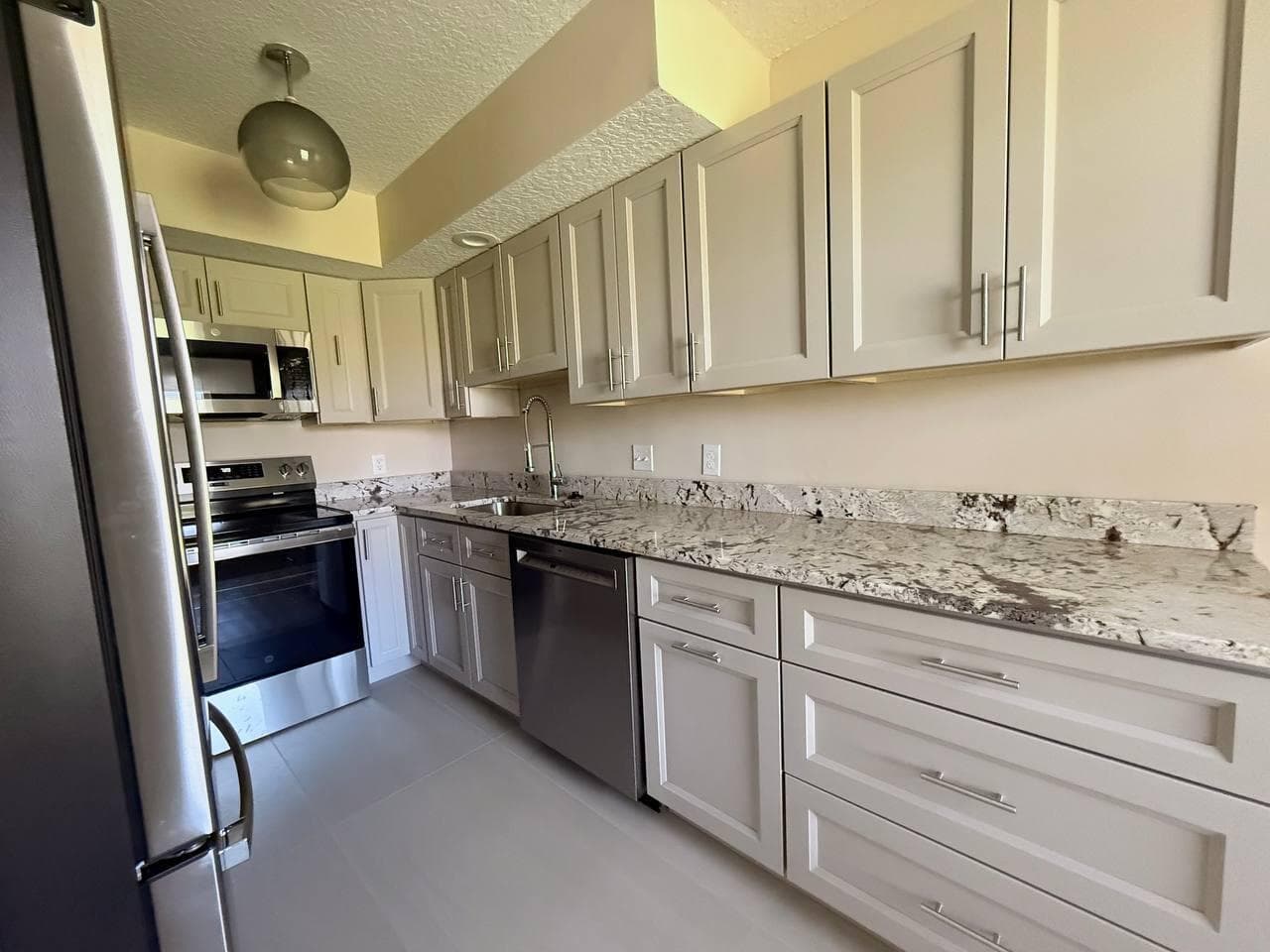 1031 Goldenrod Road, Wellington, FL 33414 — photo 2 of 19