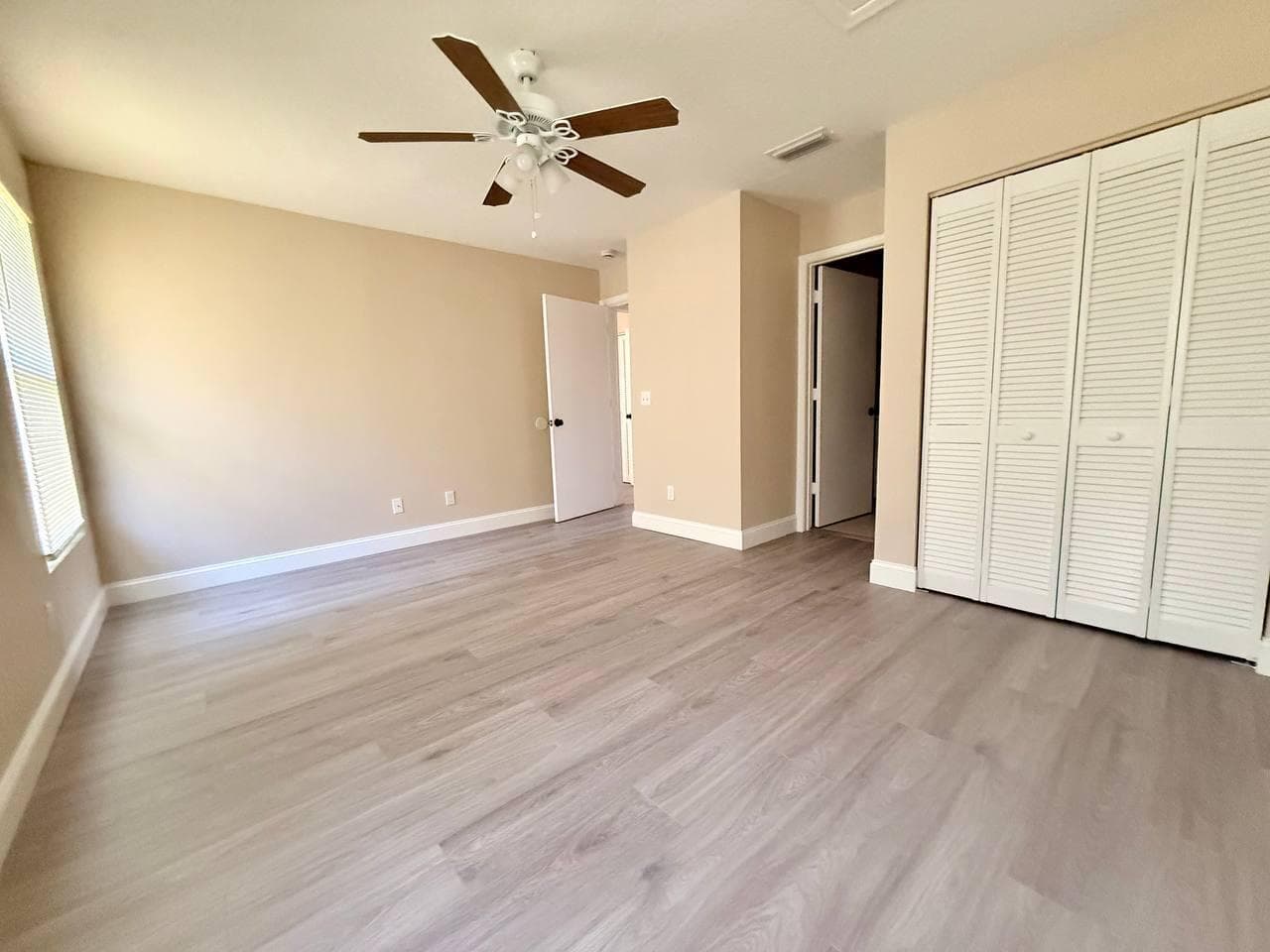 1031 Goldenrod Road, Wellington, FL 33414 — photo 9 of 19