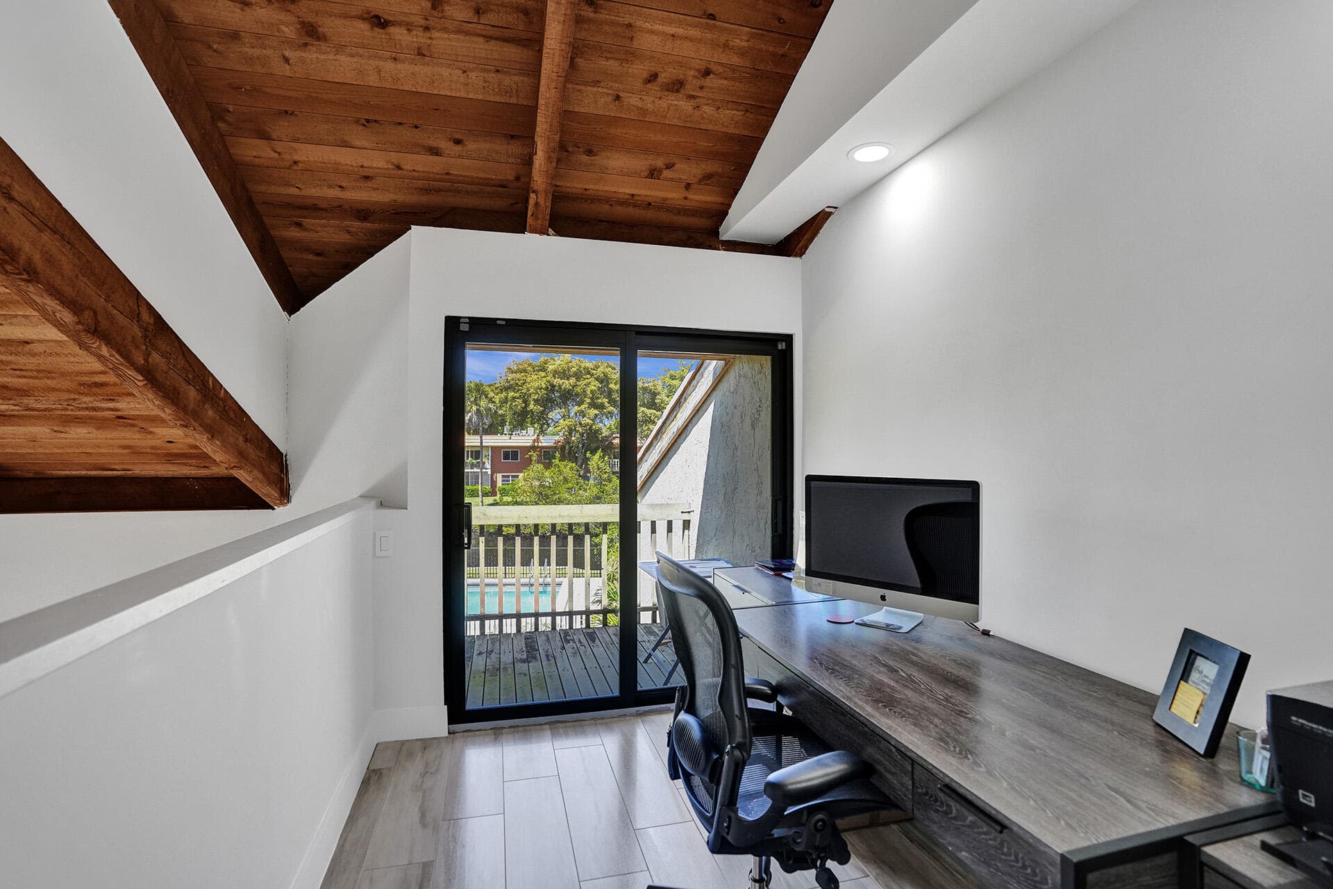 91 NE 17th Court, Fort Lauderdale, FL 33305 — photo 2 of 28
