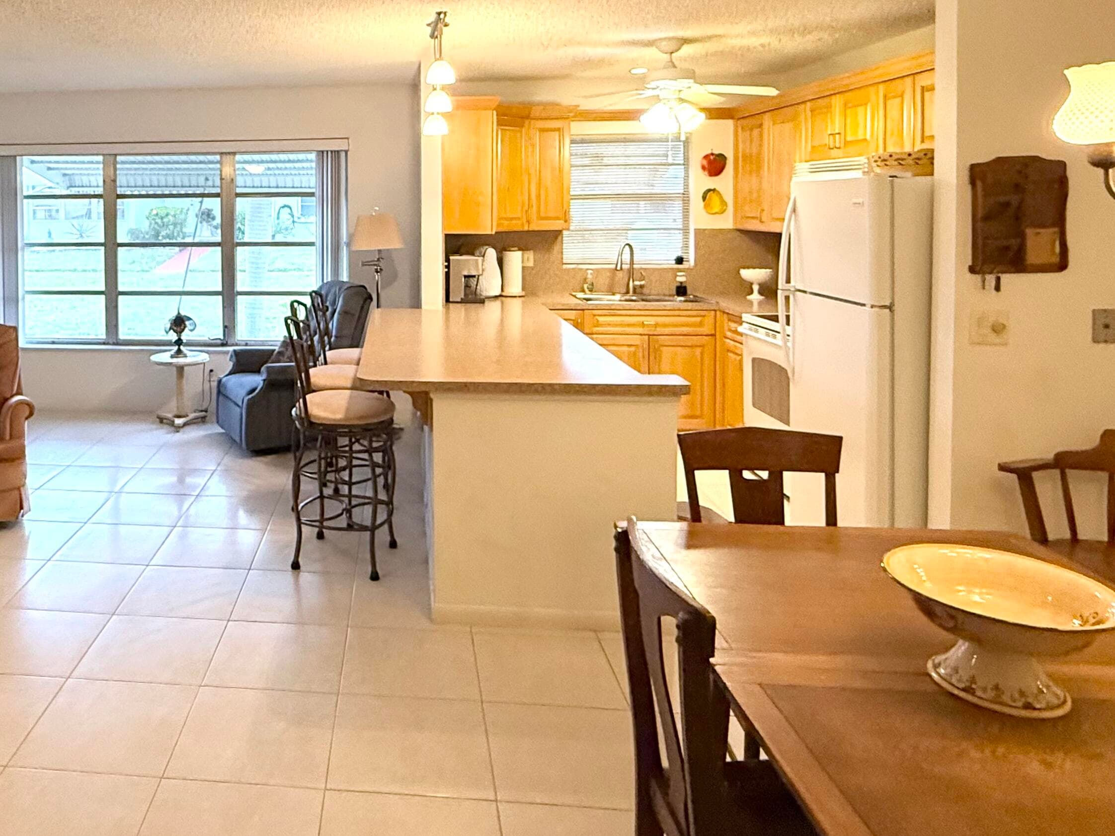 200 Pine Point Drive B, Boynton Beach, FL 33435 — photo 5 of 30