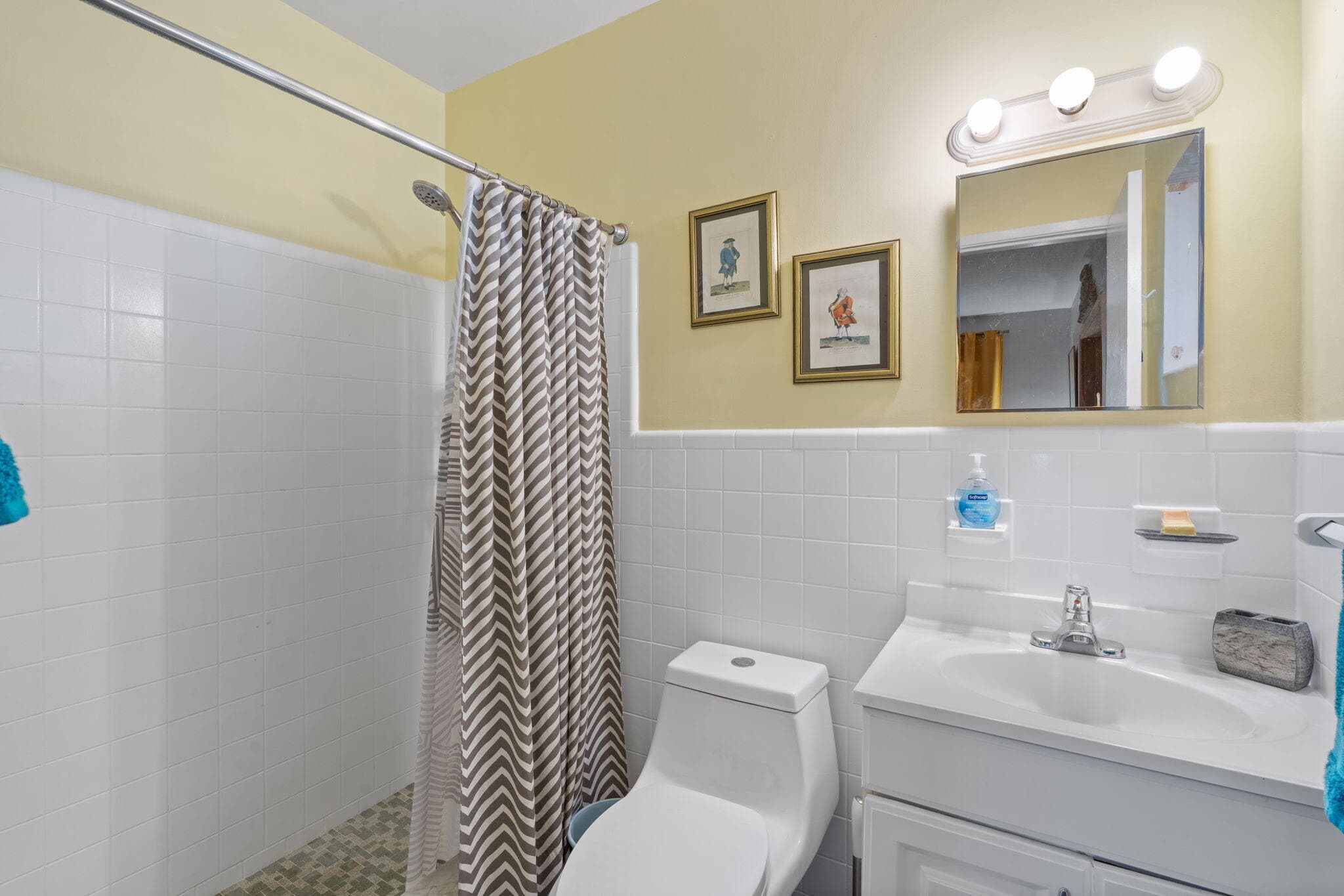 240 SE 2nd Avenue, Pompano Beach, FL 33060 — photo 16 of 43