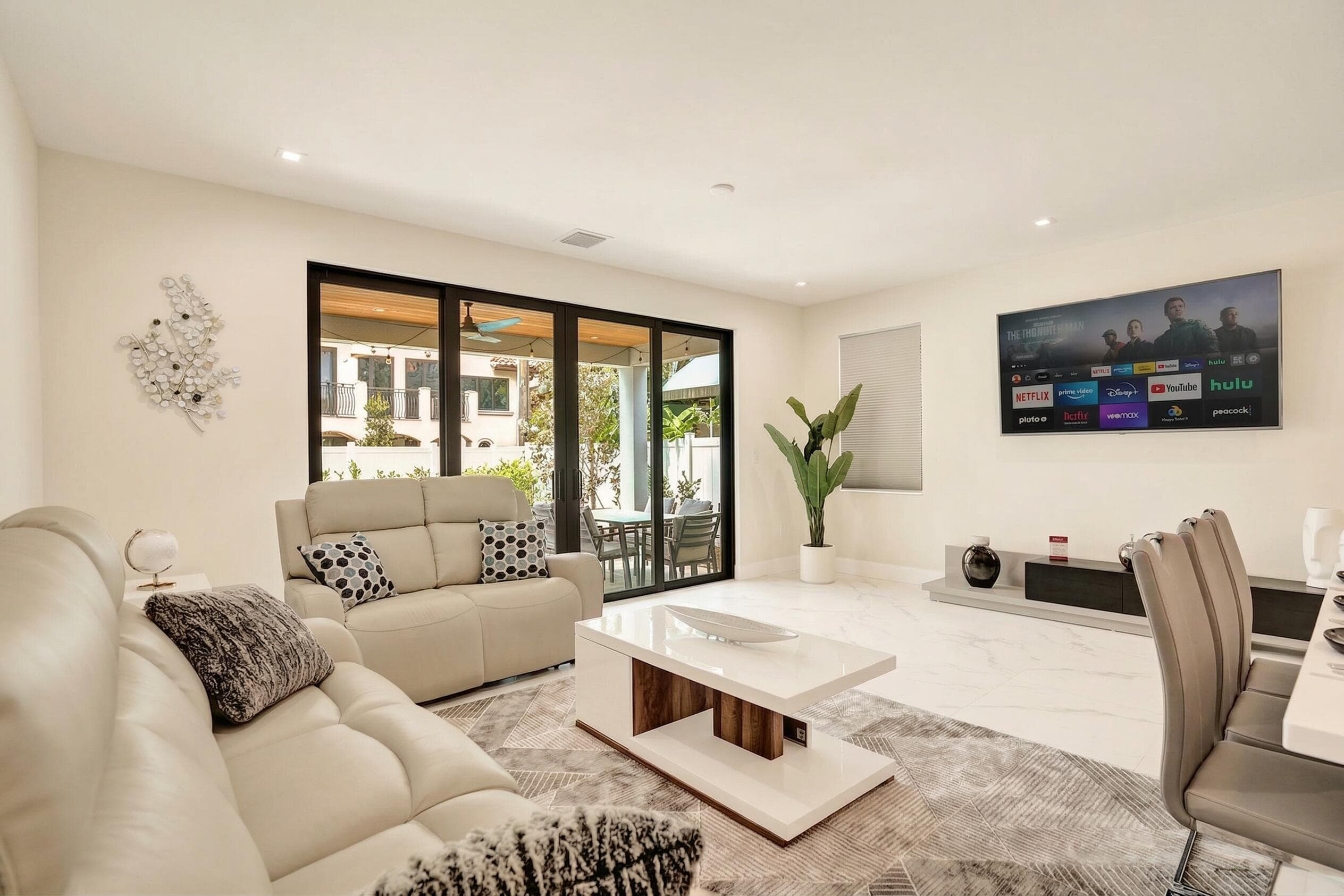 119 SE 12th Avenue, Fort Lauderdale, FL 33301 — photo 2 of 53