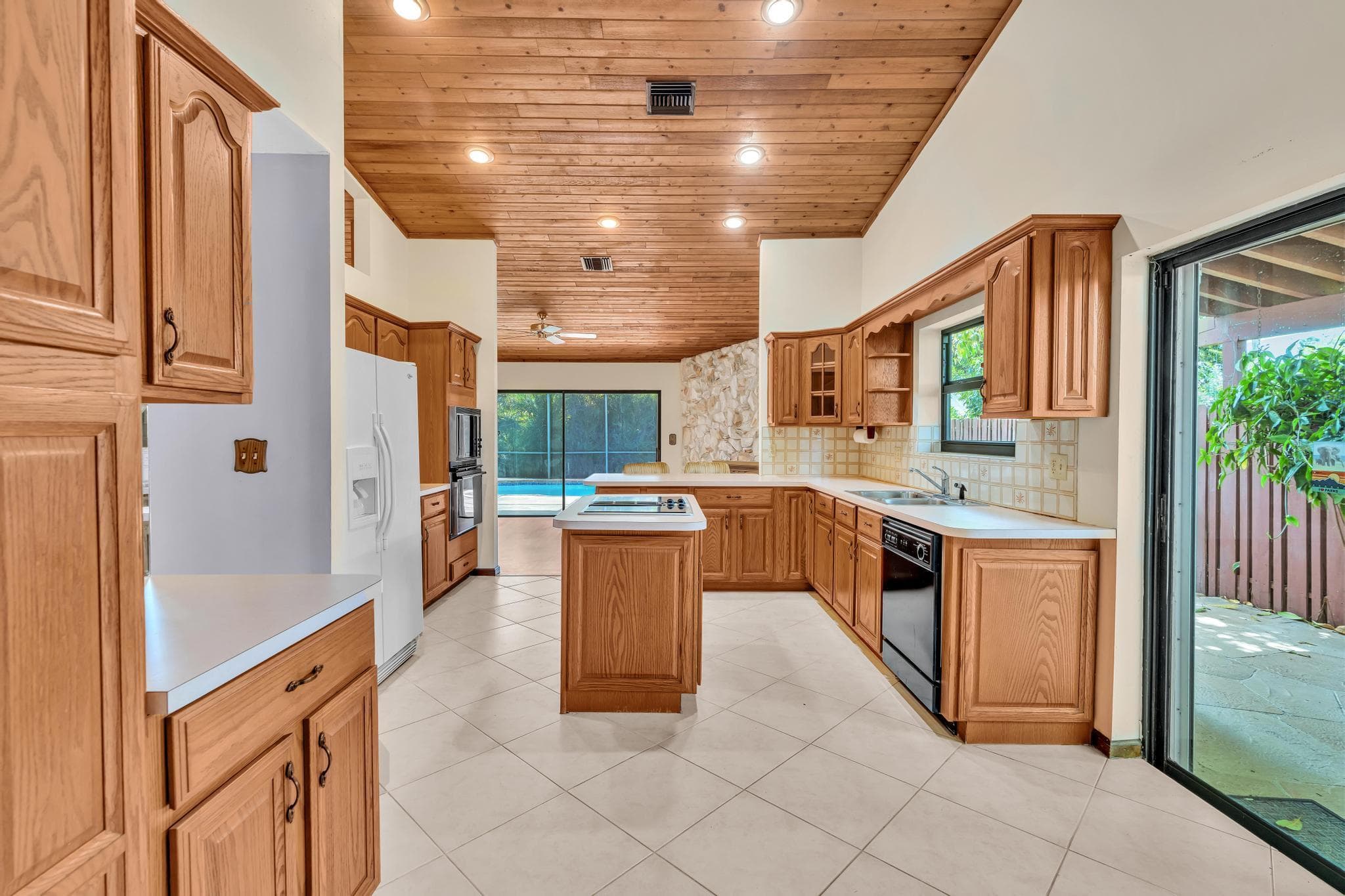 7908 NW 85th Terrace, Tamarac, FL 33321 — photo 27 of 67