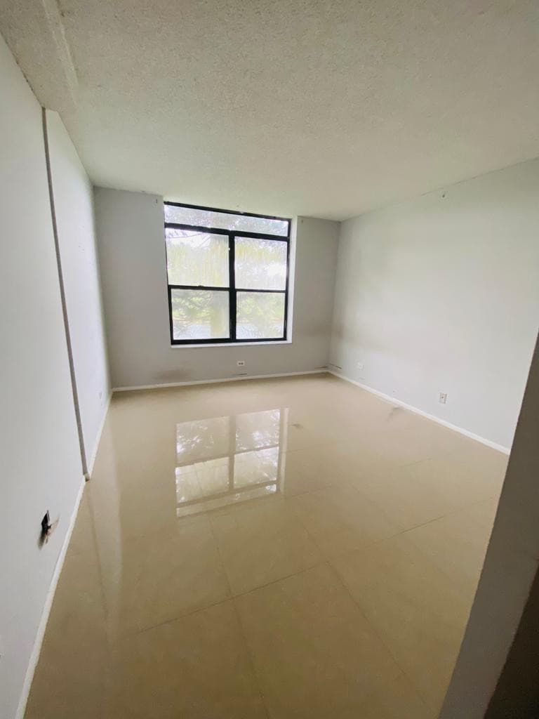 3760 Inverrary Drive 2h, Lauderhill, FL 33319 — photo 13 of 19