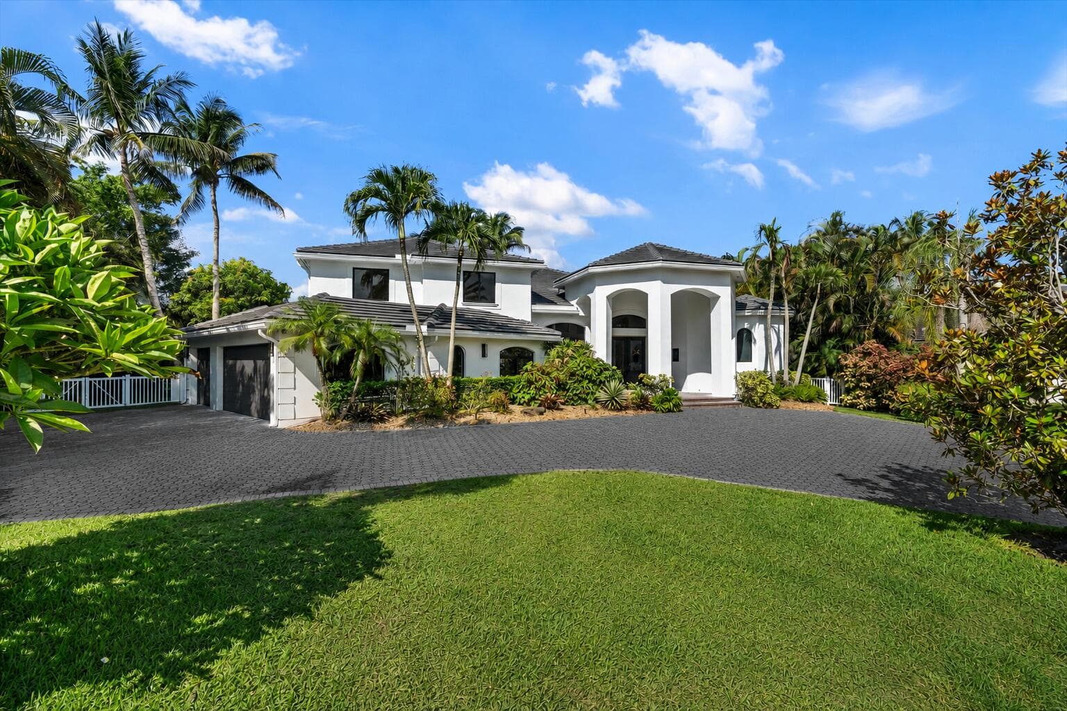 15463 Tall Oak Avenue, Delray Beach, FL 33446 — photo 2 of 35