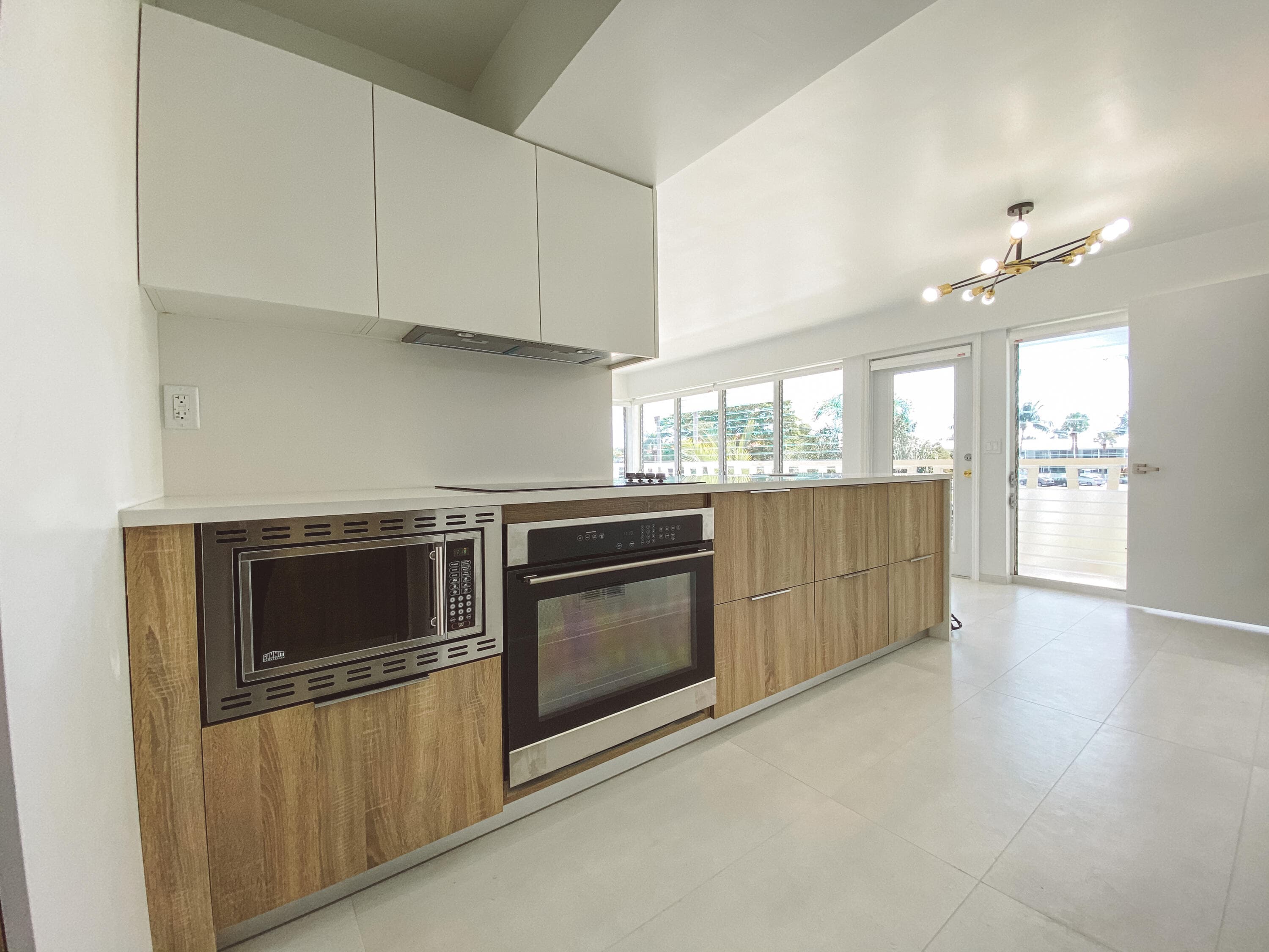 2755 NE 28th Avenue C1, Lighthouse Point, FL 33064 — photo 3 of 21