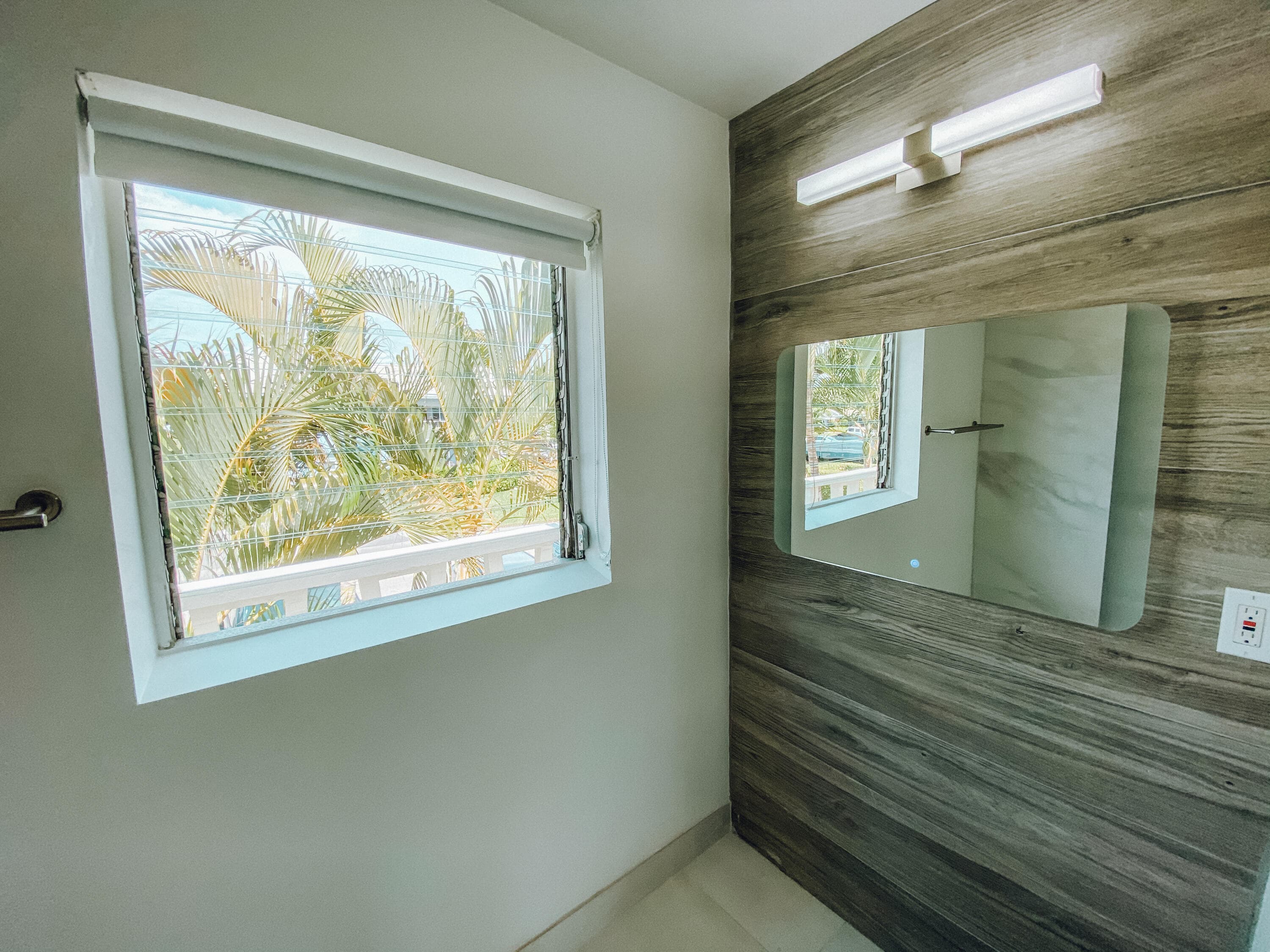 2755 NE 28th Avenue C1, Lighthouse Point, FL 33064 — photo 14 of 21