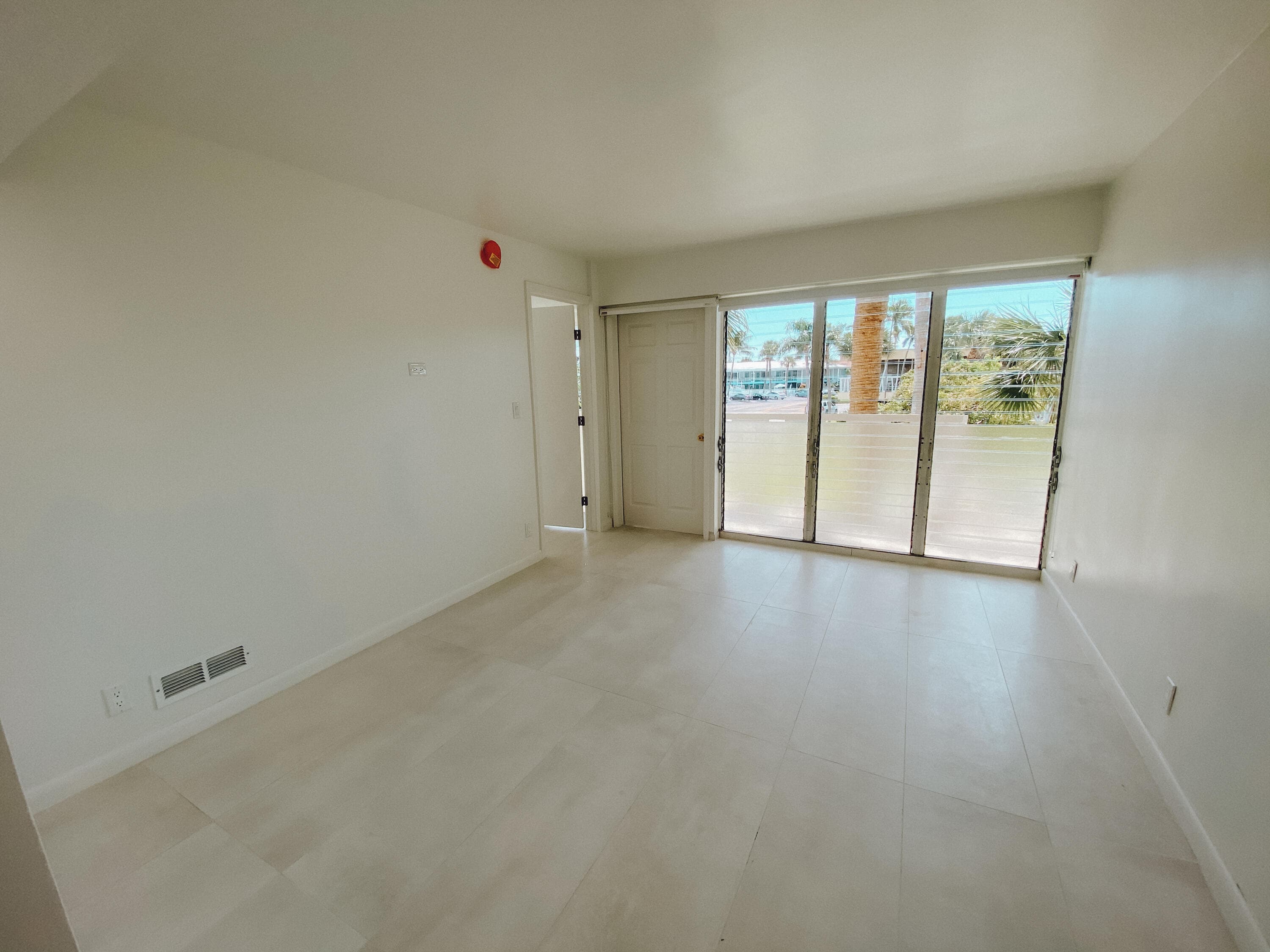 2755 NE 28th Avenue C1, Lighthouse Point, FL 33064 — photo 16 of 21