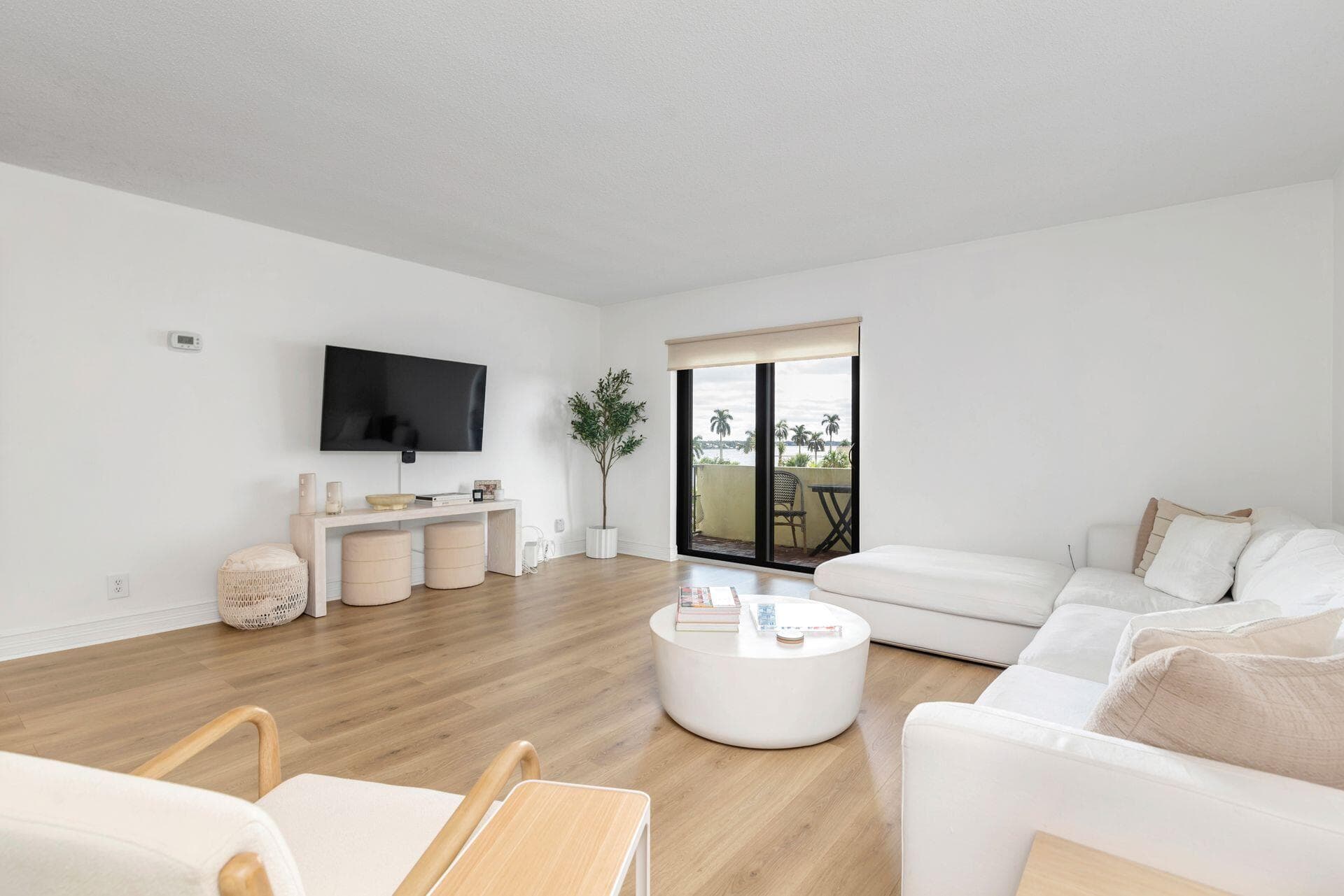 1501 S Flagler Drive 5g, West Palm Beach, FL 33401 — photo 4 of 19