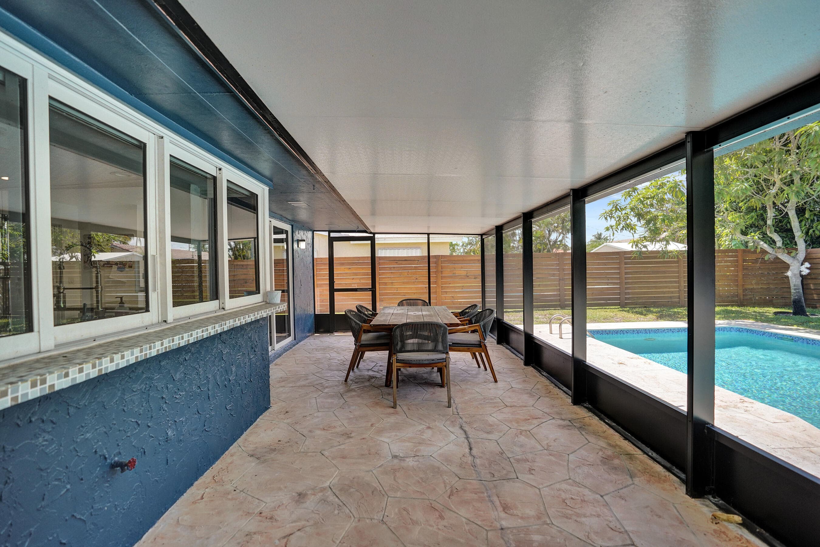 1201 SW 28th Avenue, Boynton Beach, FL 33426 — photo 35 of 61