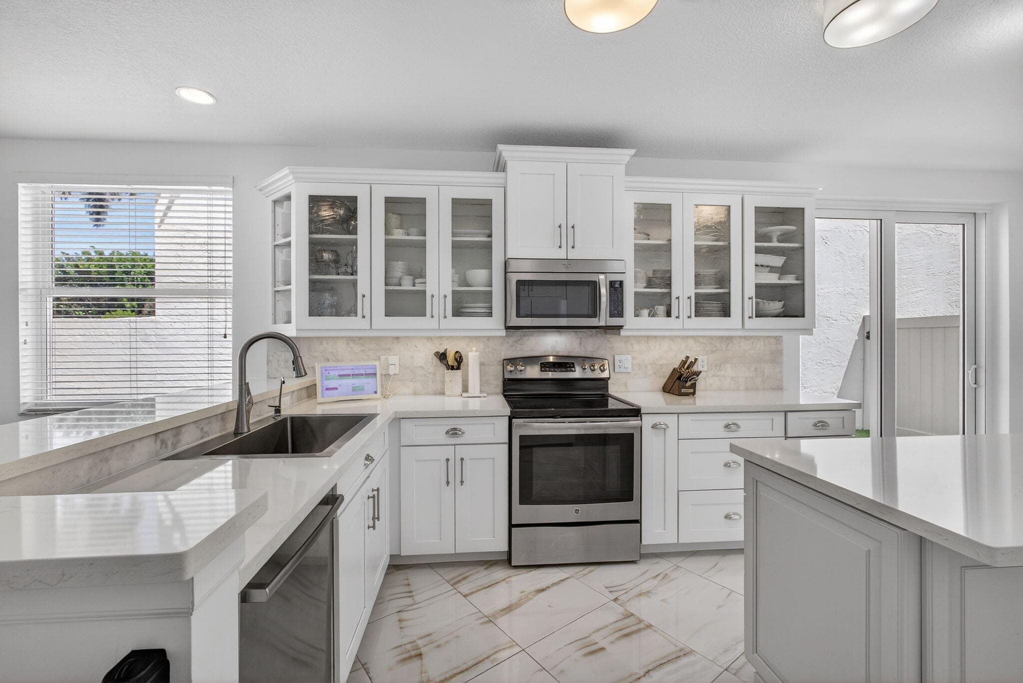 2114 Chagall Circle, West Palm Beach, FL 33409 — photo 19 of 50