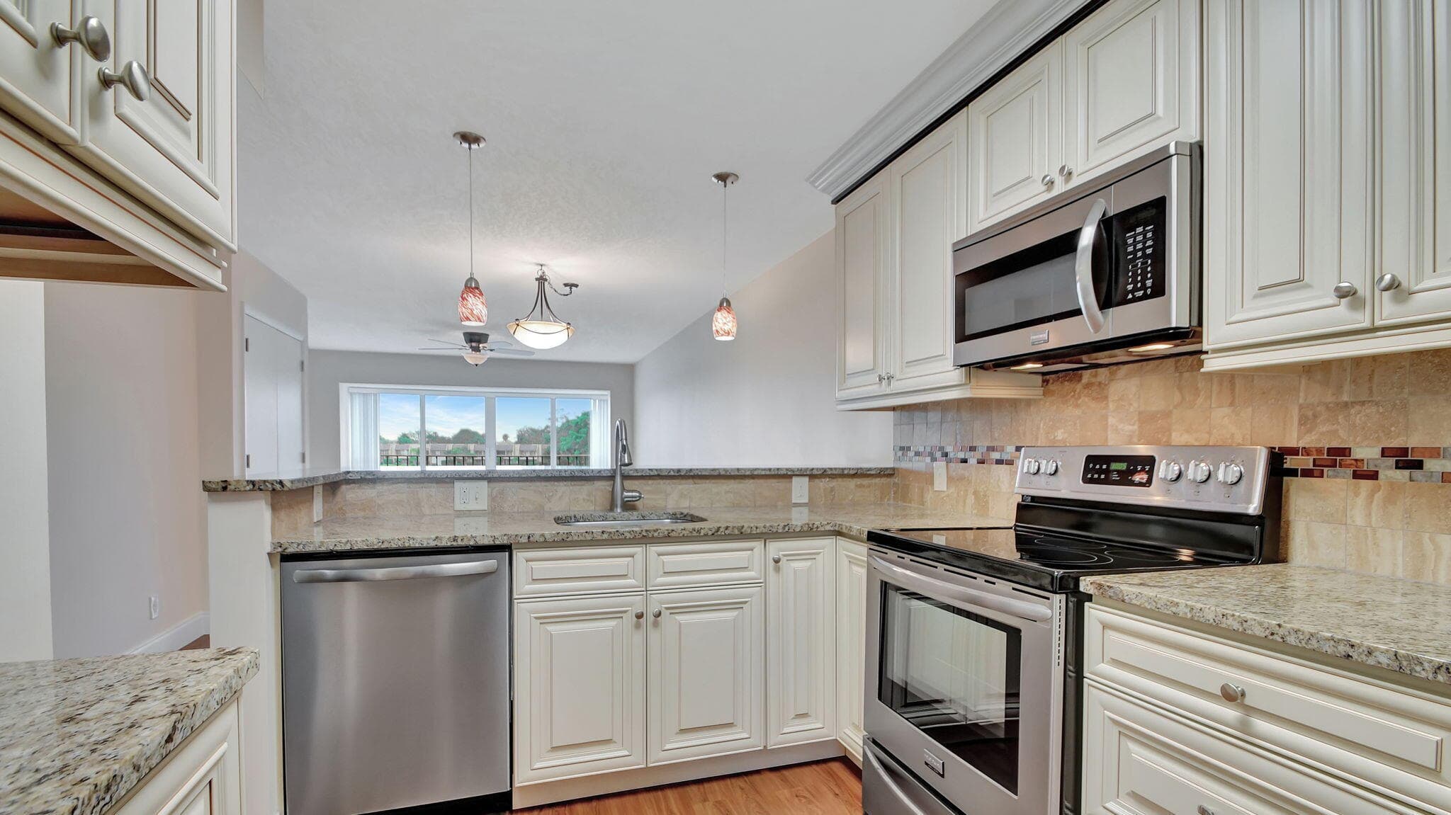 4539 Luxemburg Court 304, Lake Worth, FL 33467 — photo 4 of 29
