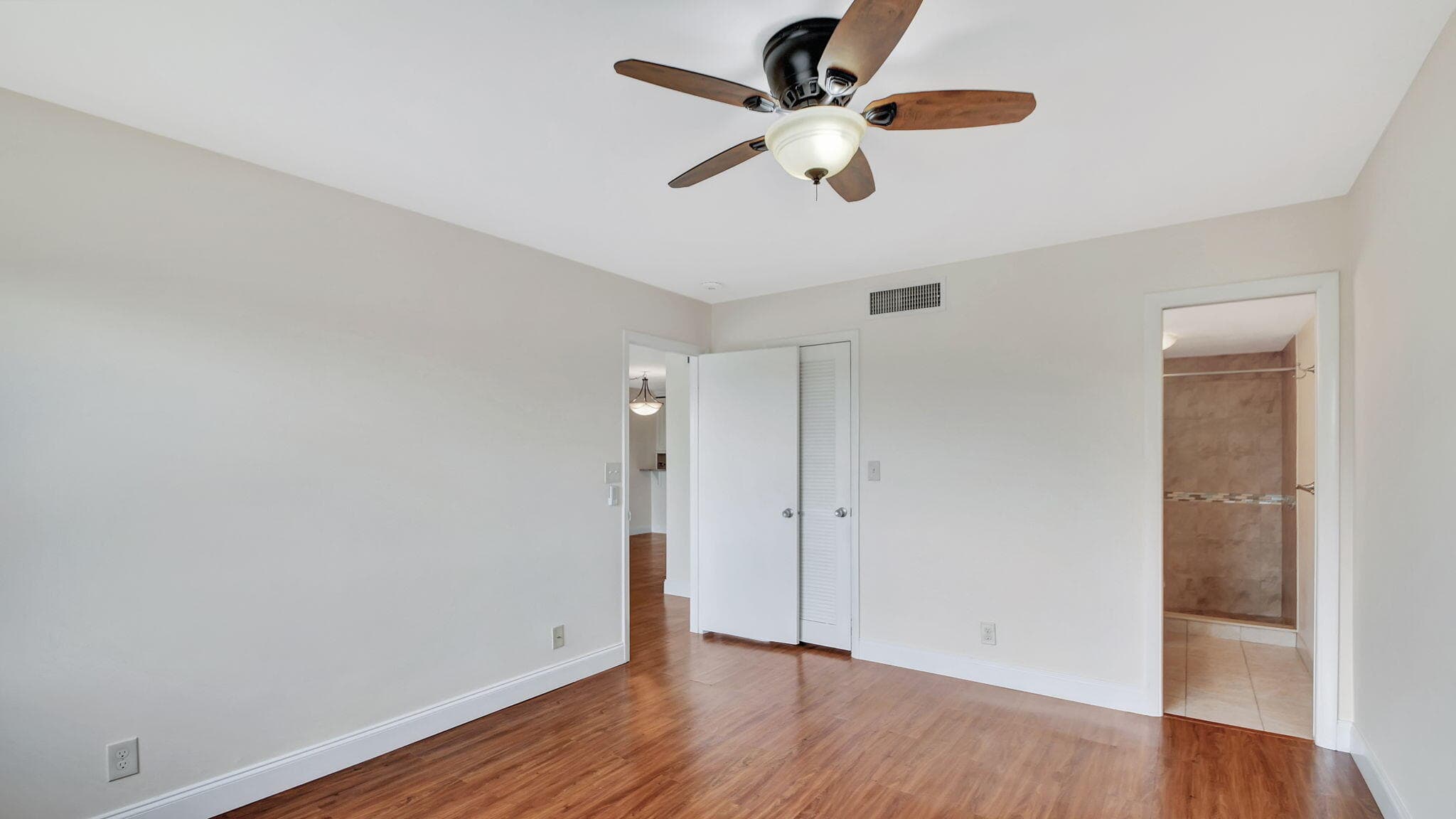 4539 Luxemburg Court 304, Lake Worth, FL 33467 — photo 13 of 29