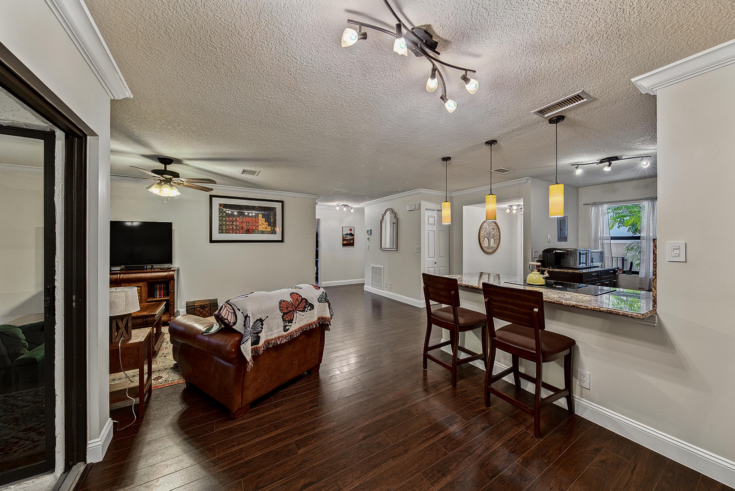 4413 NW 22nd Road 404, Coconut Creek, FL 33066 — photo 3 of 39