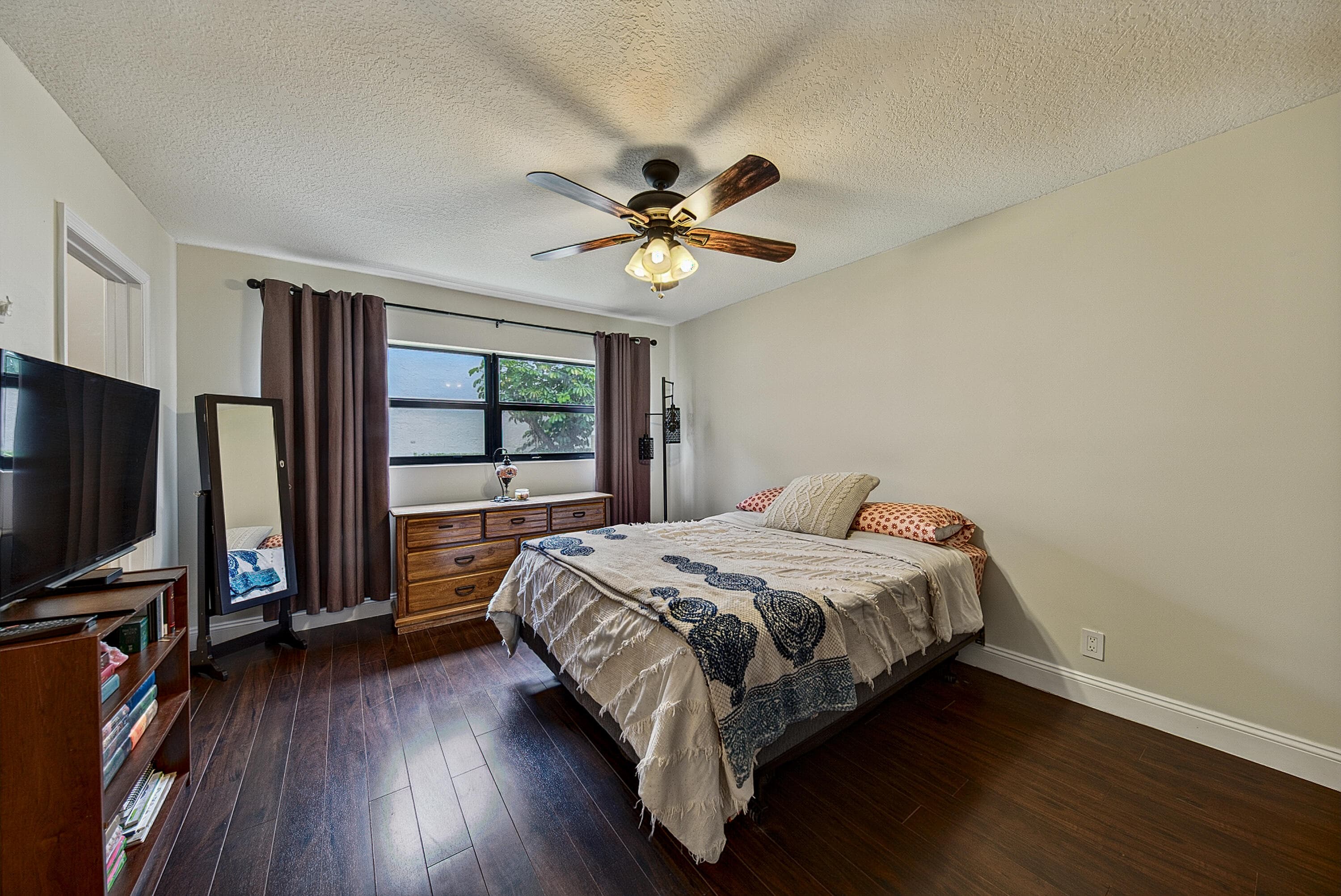 4413 NW 22nd Road 404, Coconut Creek, FL 33066 — photo 25 of 39