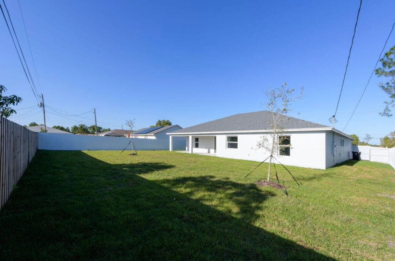 2372 SW Import Drive 2372, Port St. Lucie, FL 34953 — photo 9 of 15