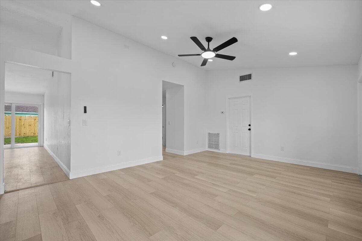 5082 Dalewood Lane, Lake Worth, FL 33467 — photo 9 of 20