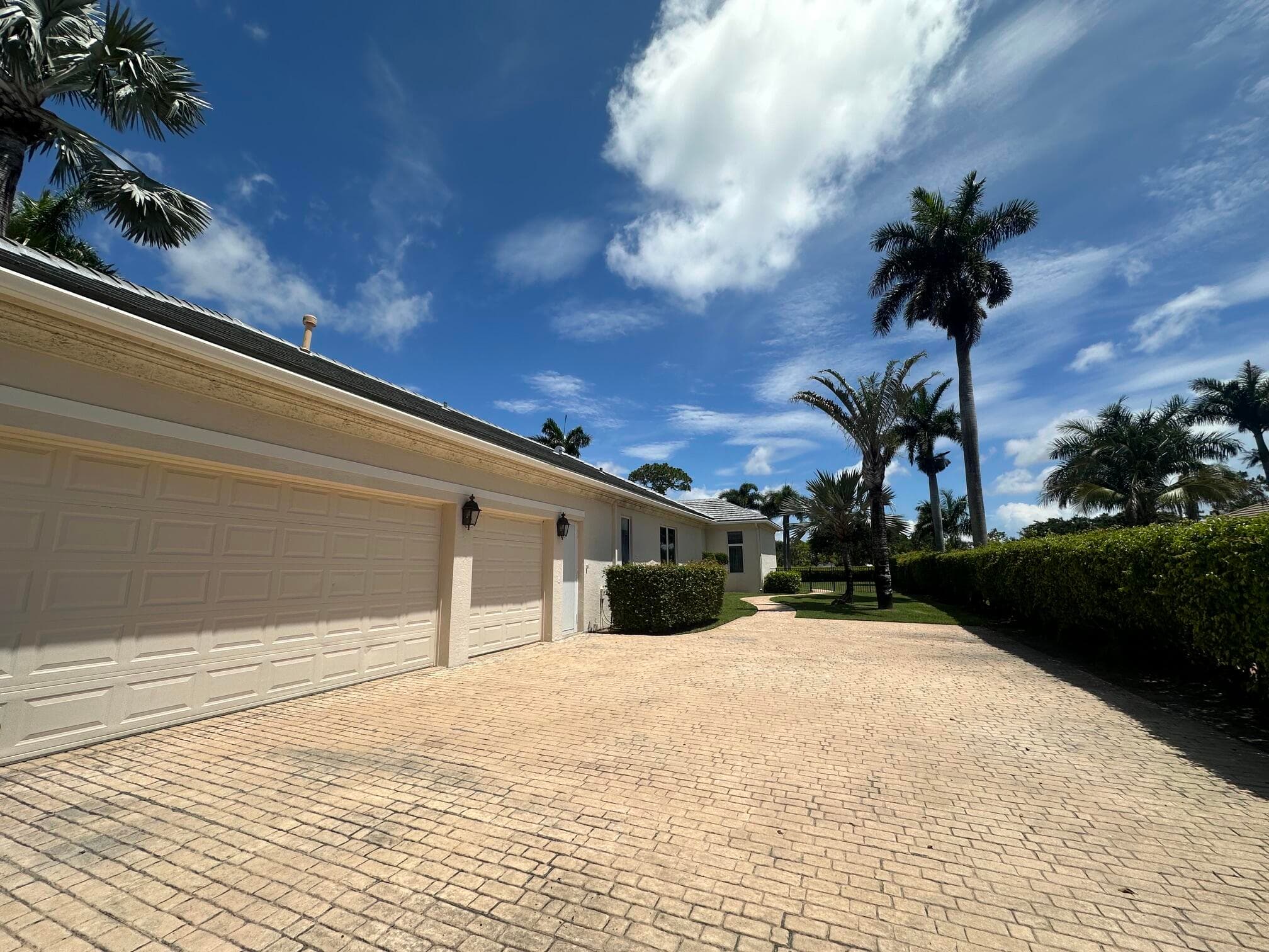 645 Atlantis Estates Way, Atlantis, FL 33462 — photo 4 of 29