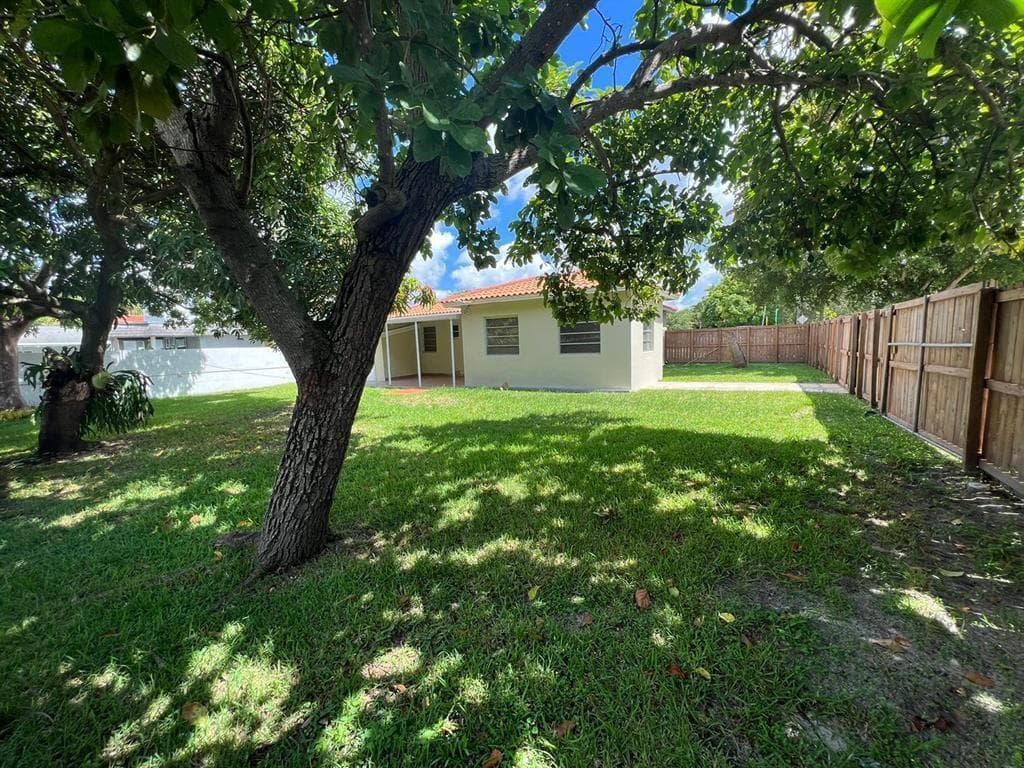 875 Westward Drive, Miami Springs, FL 33166 — photo 9 of 13