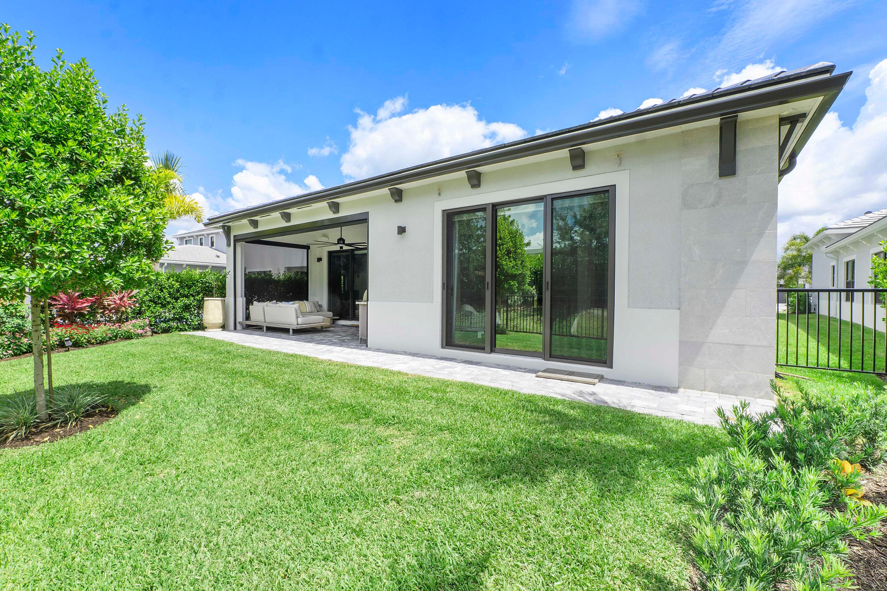 12511 Solana Bay Circle, Palm Beach Gardens, FL 33412 — photo 46 of 54