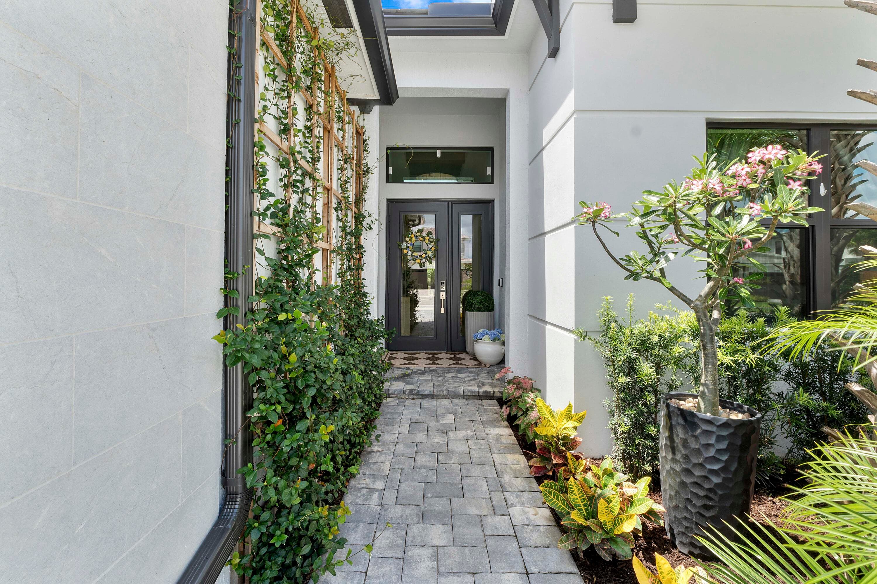 12511 Solana Bay Circle, Palm Beach Gardens, FL 33412 — photo 3 of 54