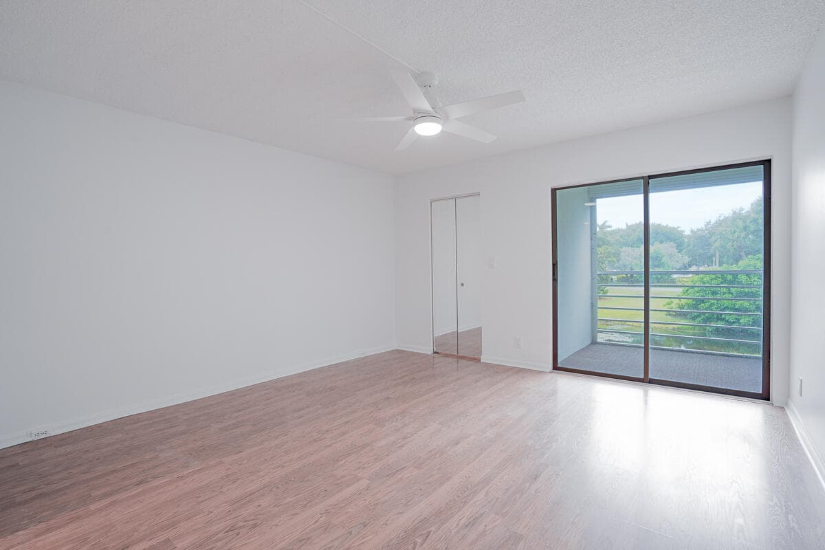 4401 Martinique Court D2, Coconut Creek, FL 33066 — photo 18 of 65