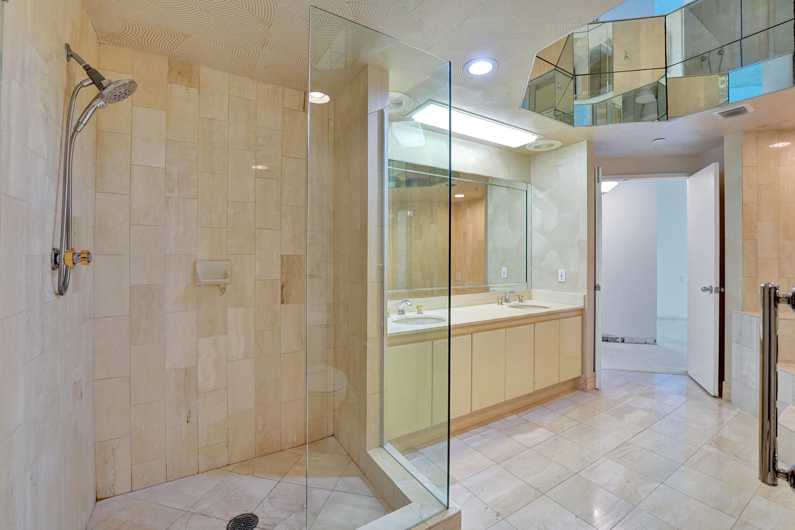 1440 S Ocean Boulevard 12a, Lauderdale-By-The-Sea, FL 33062 — photo 17 of 42