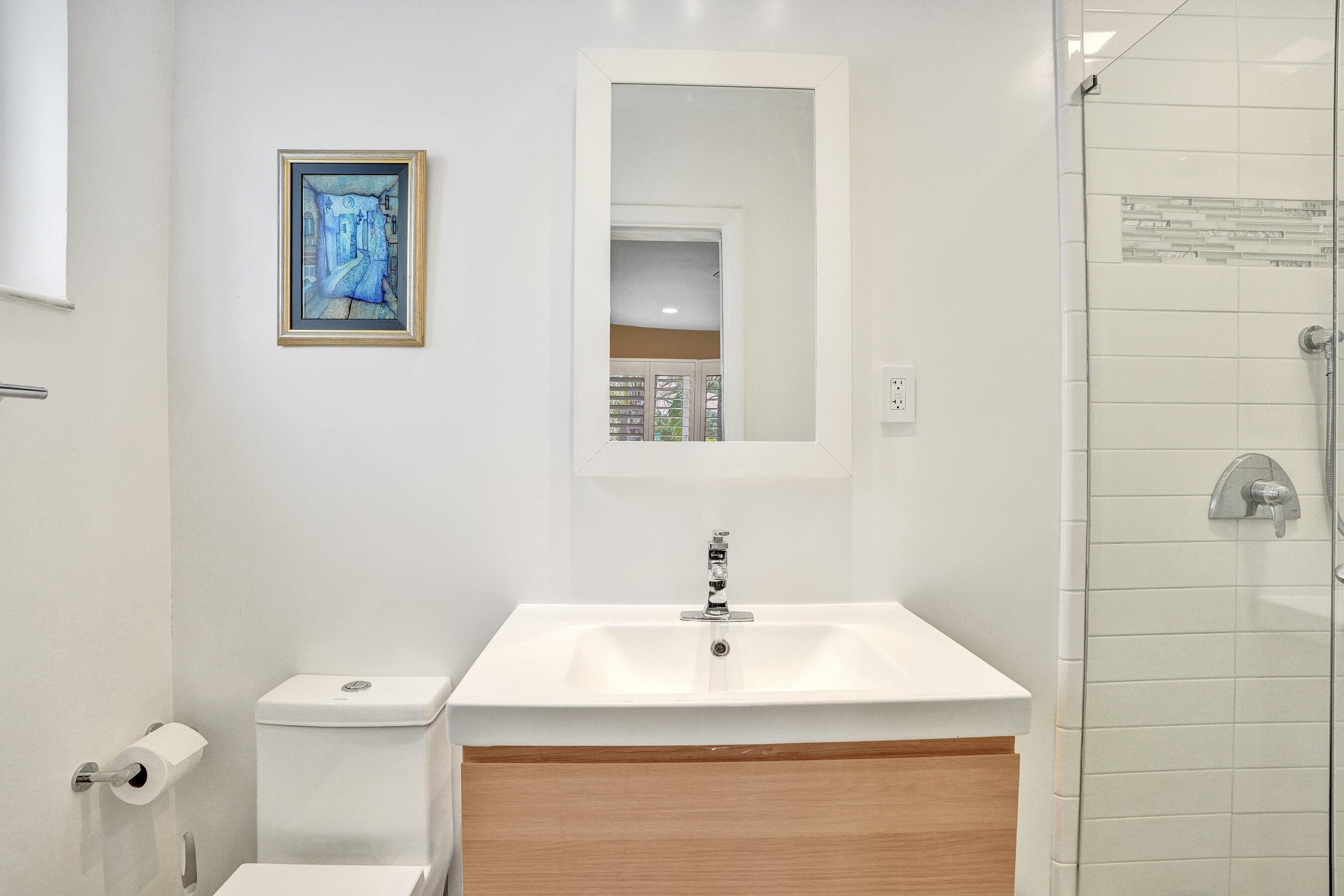 4641 NE 6th Avenue, Oakland Park, FL 33334 — photo 16 of 32