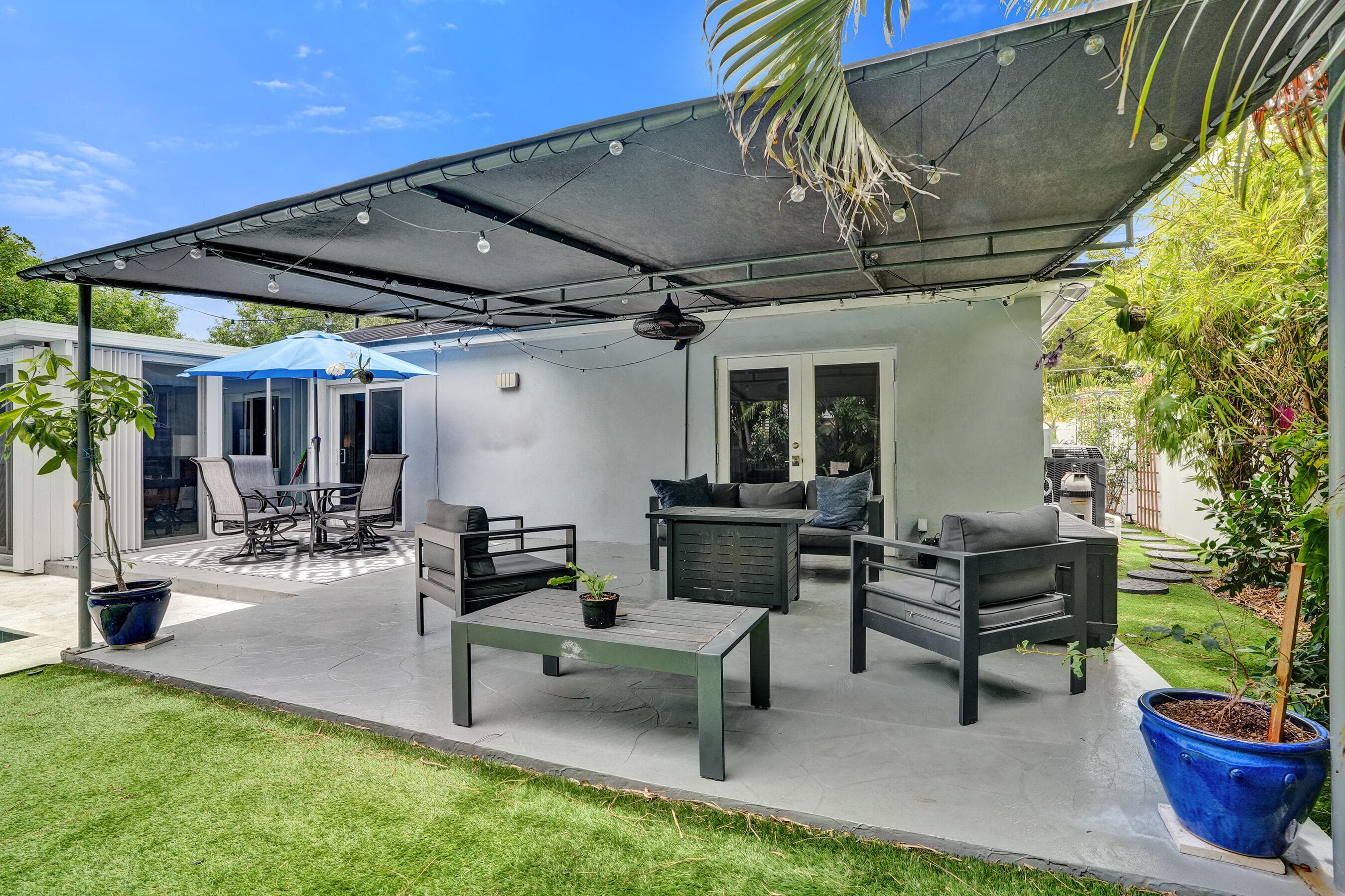 4641 NE 6th Avenue, Oakland Park, FL 33334 — photo 24 of 32