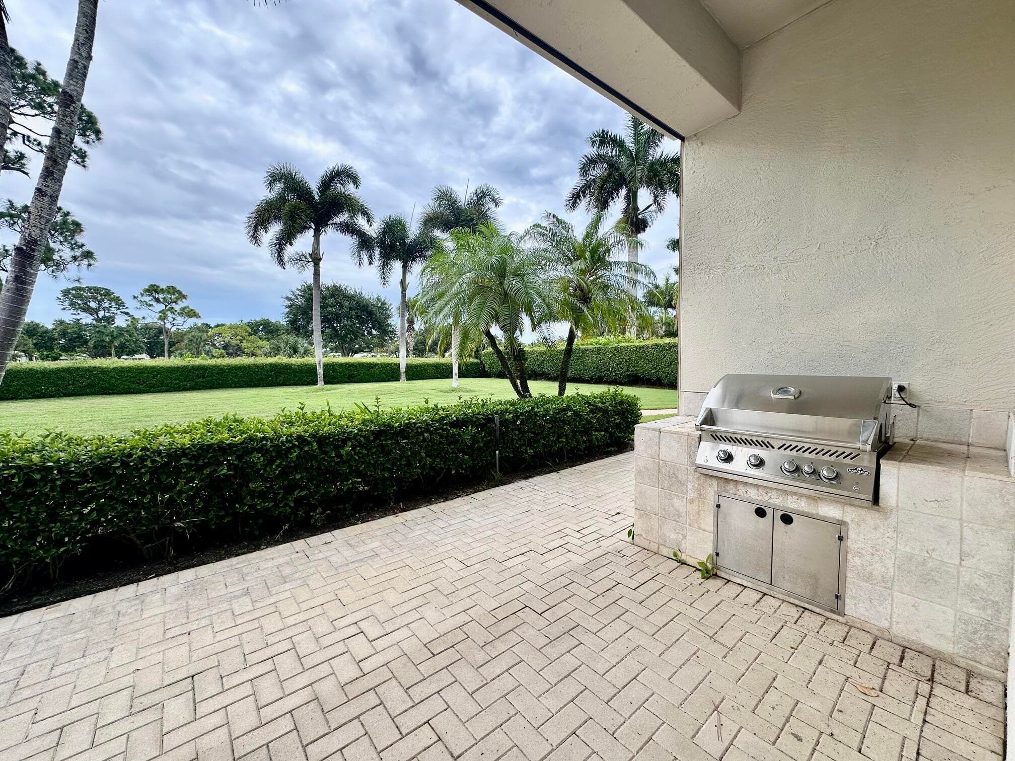 645 Atlantis Estates Way, Atlantis, FL 33462 — photo 11 of 29