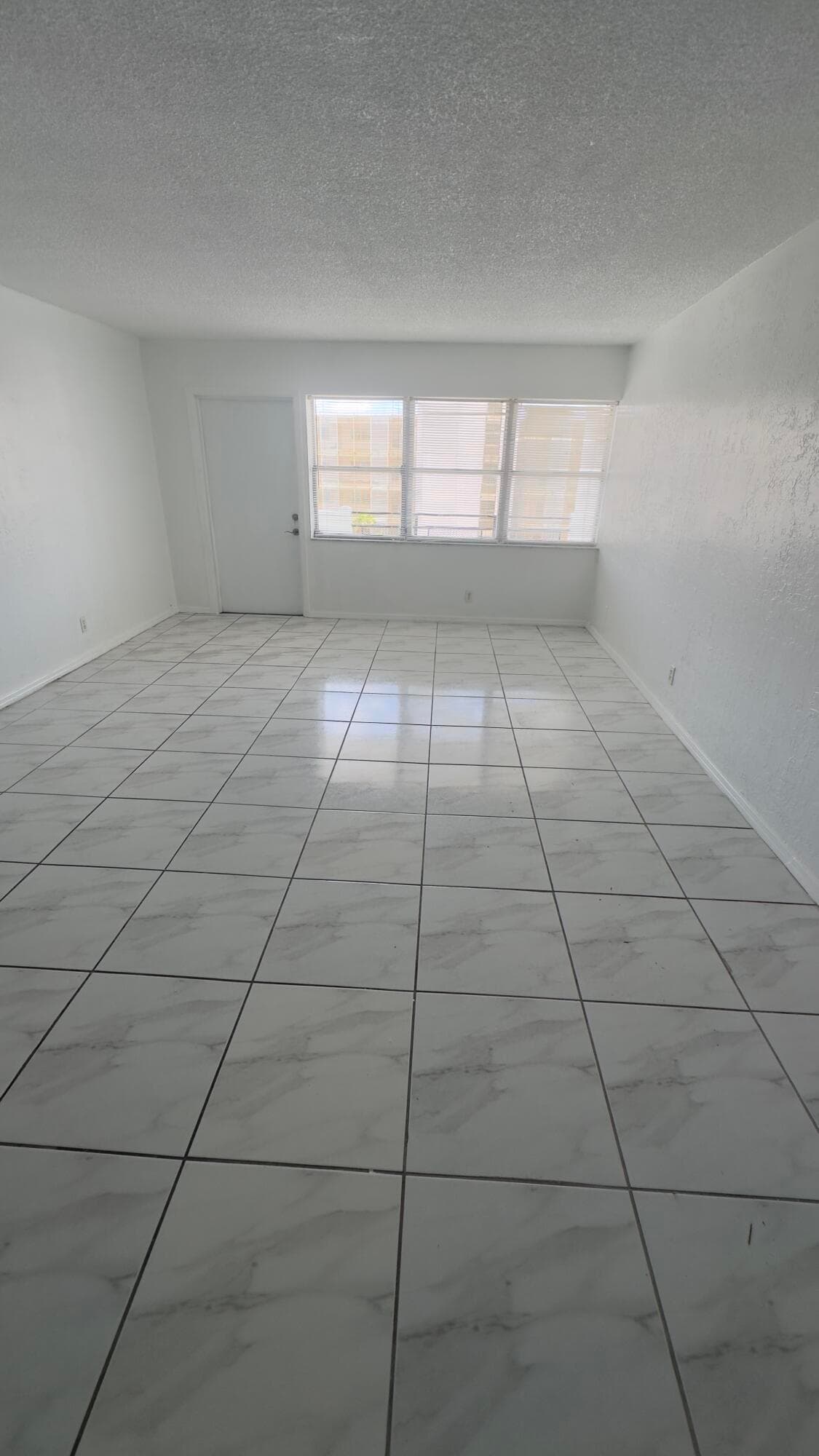 401 Golden Isles Drive 602, Hallandale Beach, FL 33009 — photo 3 of 30