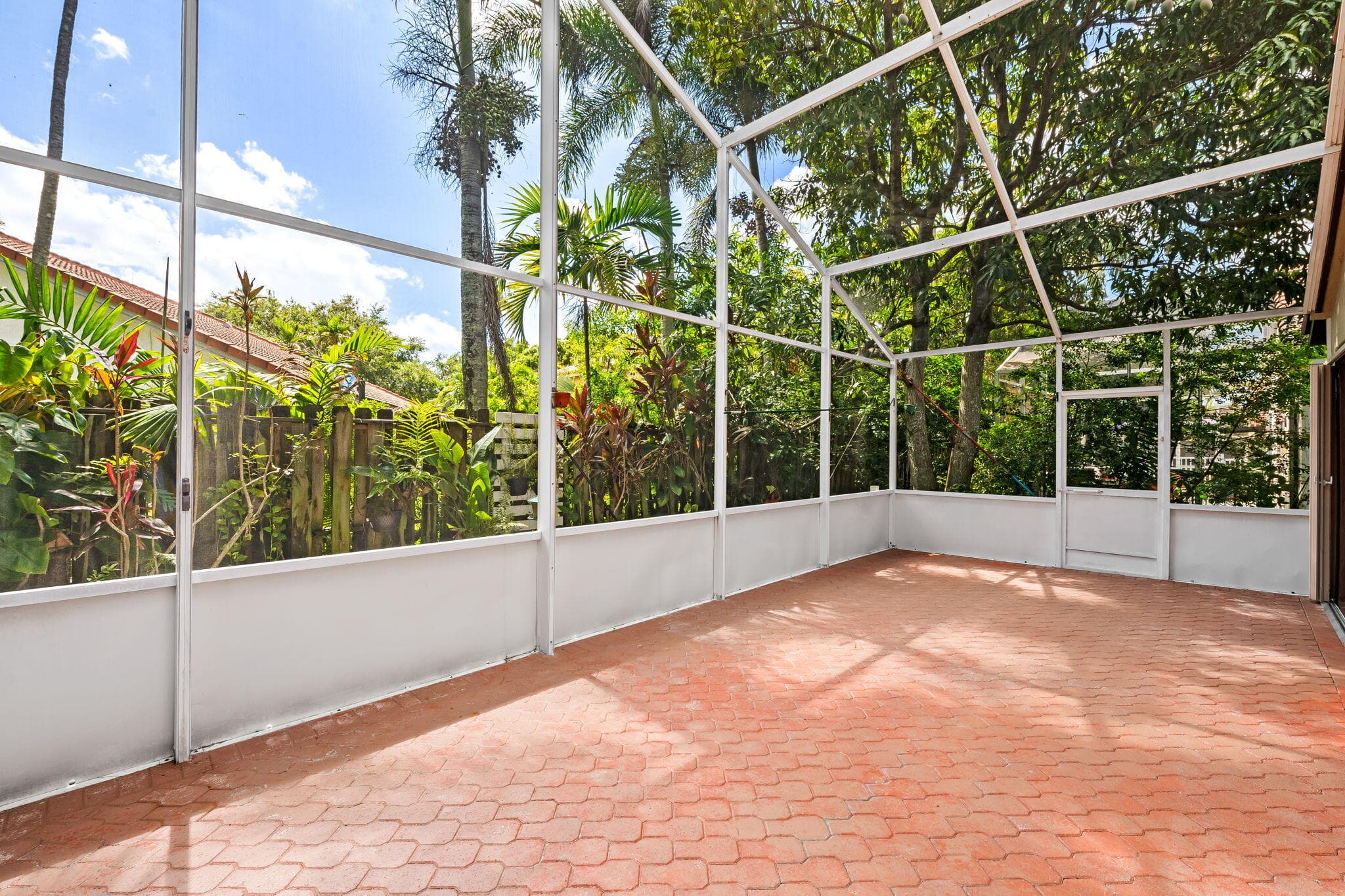 2712 Cayenne Avenue, Cooper City, FL 33026 — photo 22 of 32