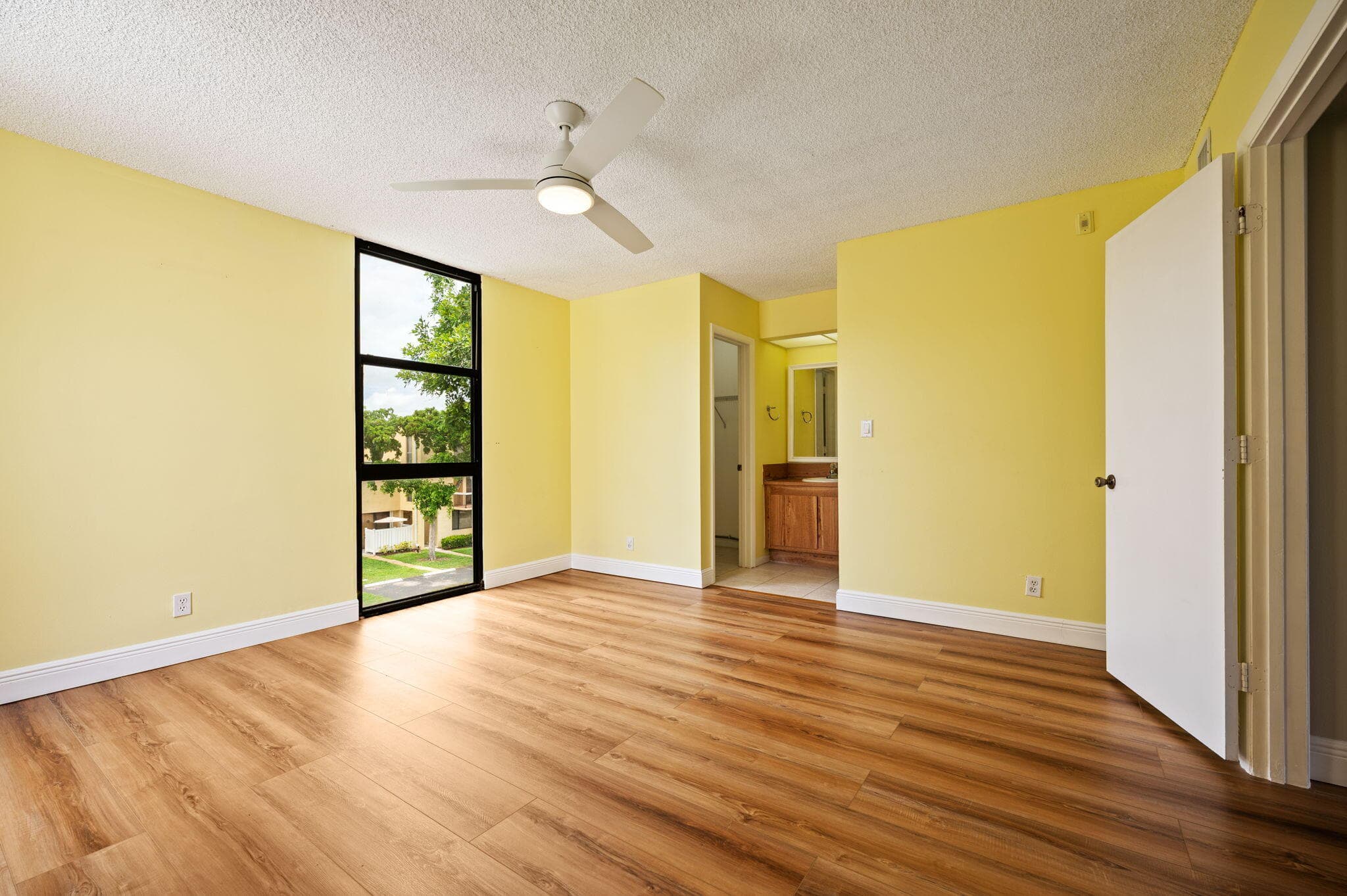 2800 SW 87th Avenue 1111, Davie, FL 33328 — photo 17 of 24