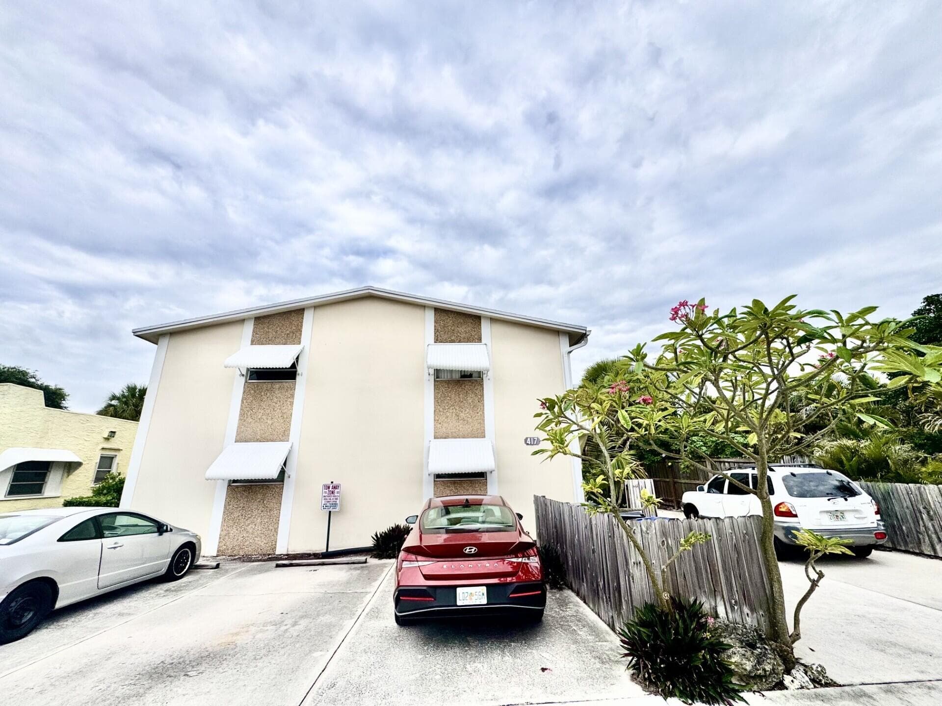 417 N K Street 1a, Lake Worth Beach, FL 33460 — photo 2 of 10