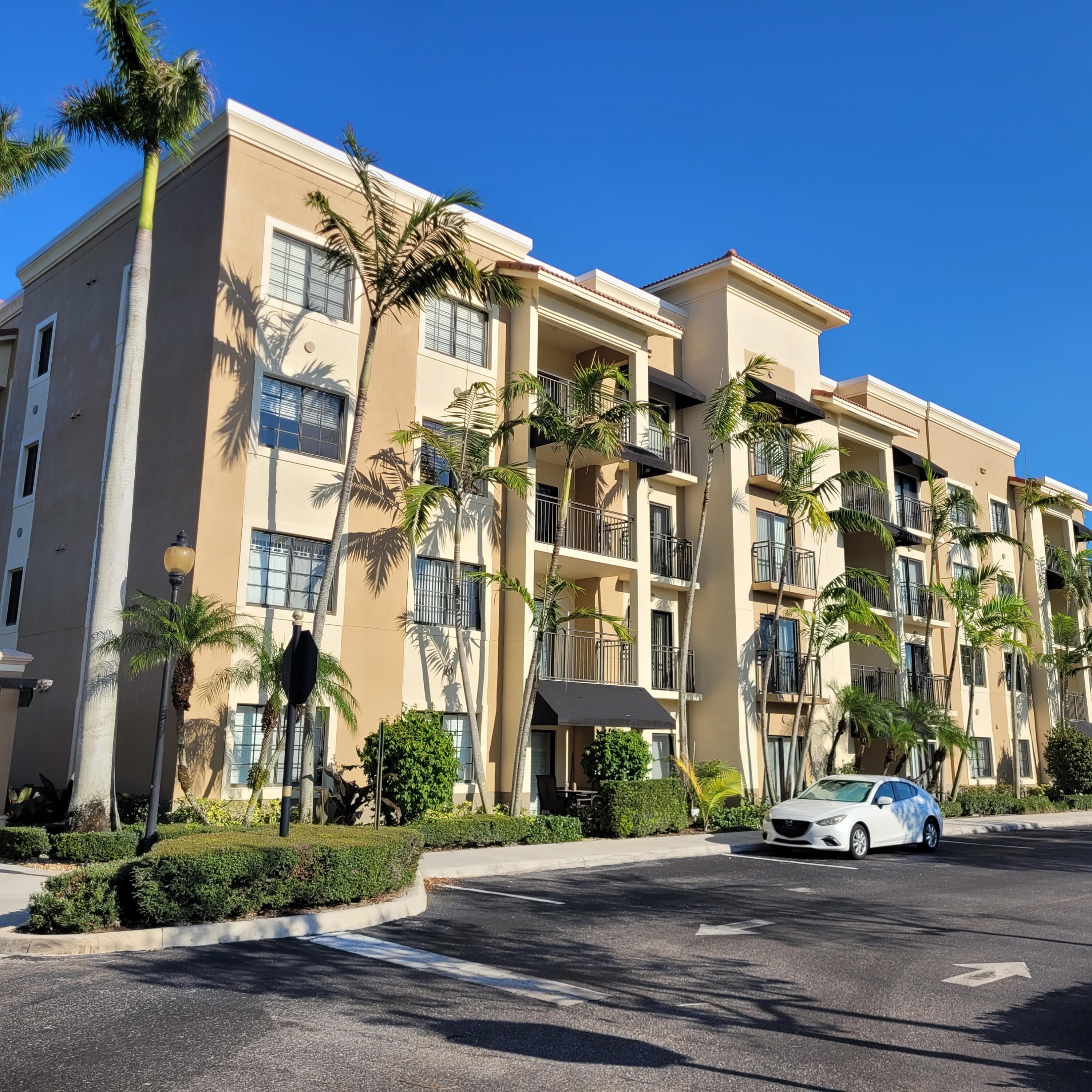 4907 Midtown Lane 1214, Palm Beach Gardens, FL 33418 — photo 1 of 88