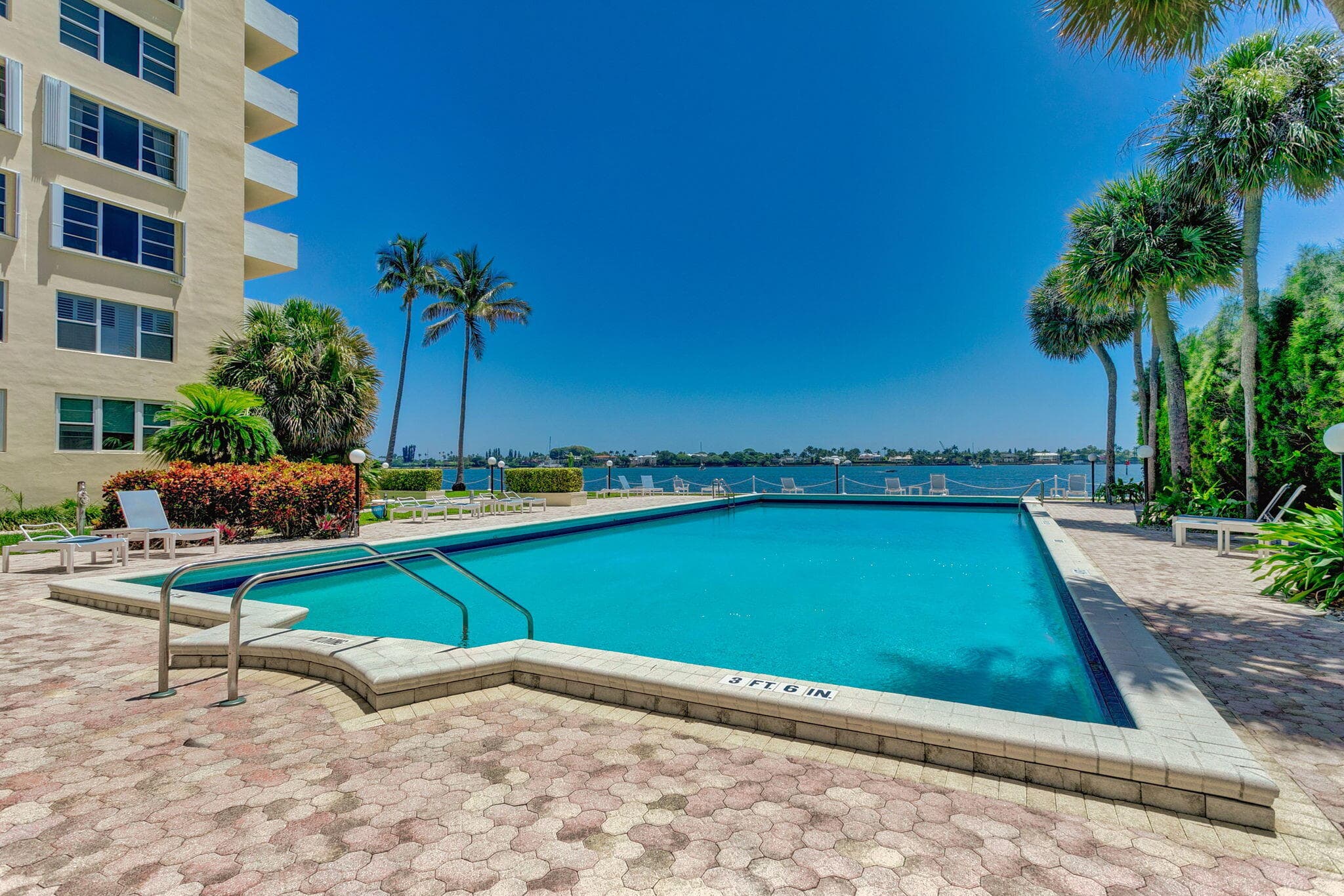 2800 N Flagler Drive 202, West Palm Beach, FL 33407 — photo 5 of 48