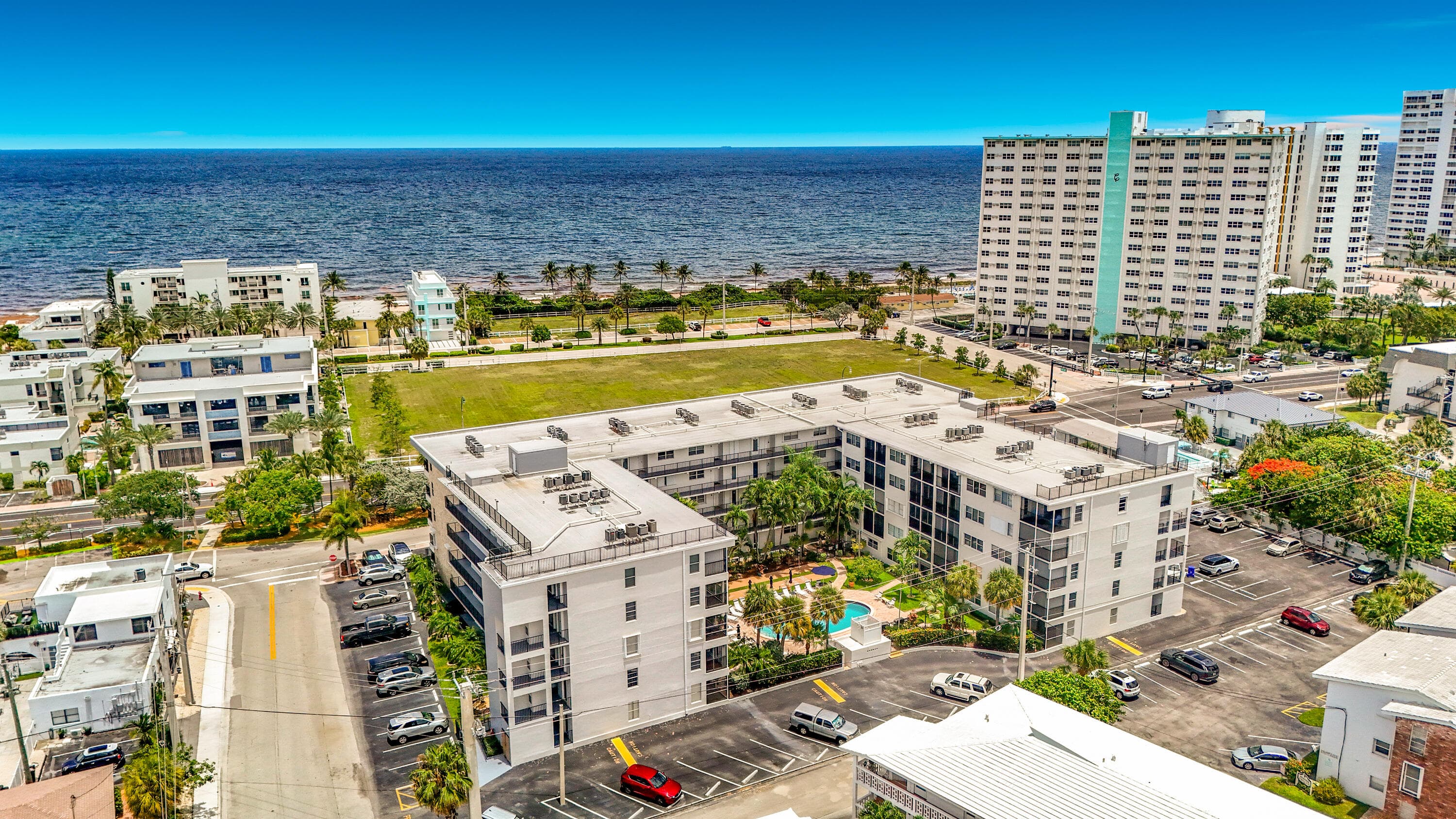 4117 Bougainvilla Drive 207, Lauderdale-By-The-Sea, FL 33308 — photo 8 of 47