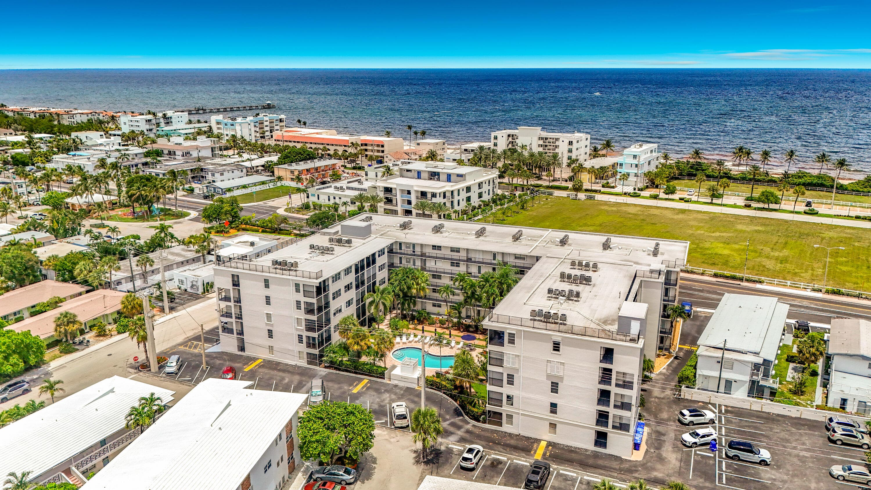 4117 Bougainvilla Drive 207, Lauderdale-By-The-Sea, FL 33308 — photo 10 of 47