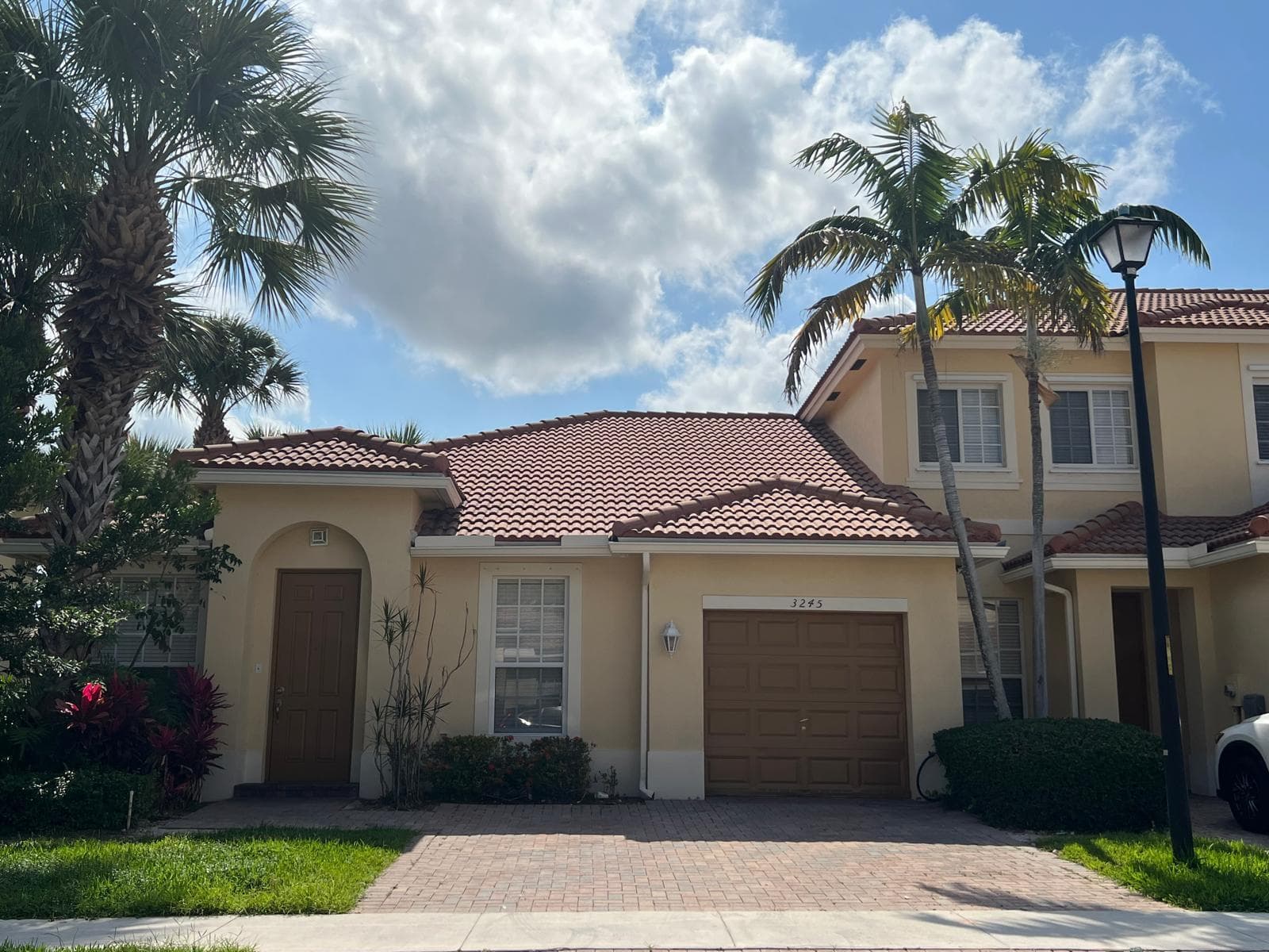 3245 NW 31st Terrace, Oakland Park, FL 33309 — photo 2 of 24