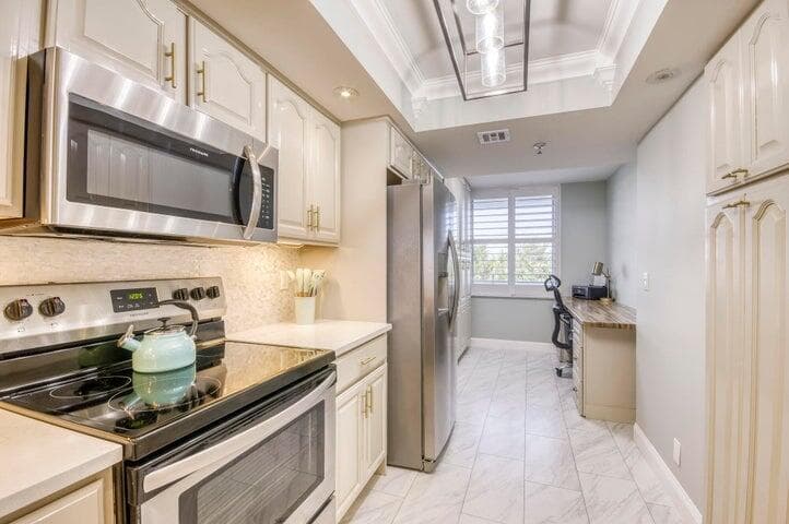9600 S Ocean Drive 306, Jensen Beach, FL 34957 — photo 16 of 36