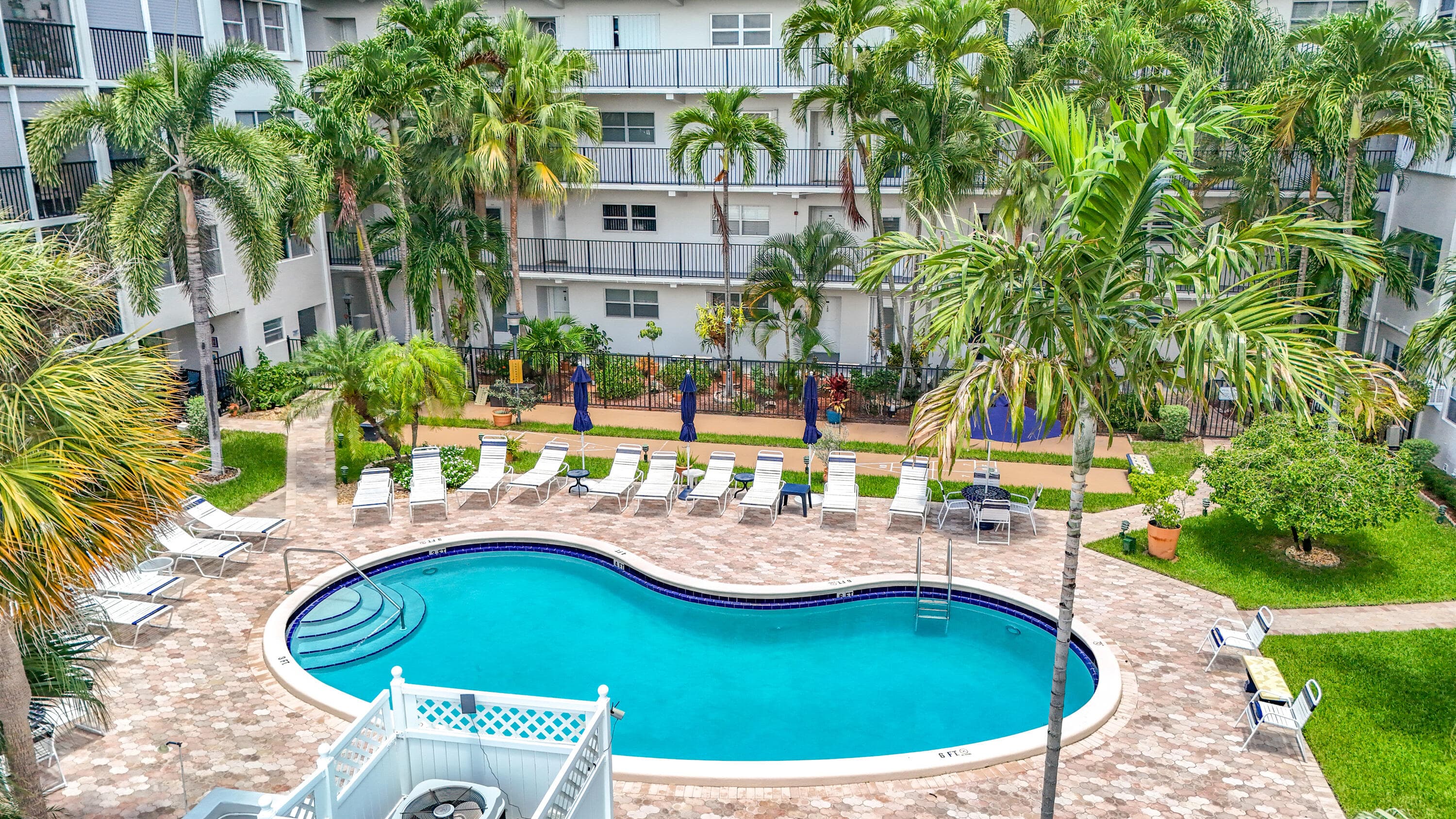 4117 Bougainvilla Drive 207, Lauderdale-By-The-Sea, FL 33308 — photo 44 of 47