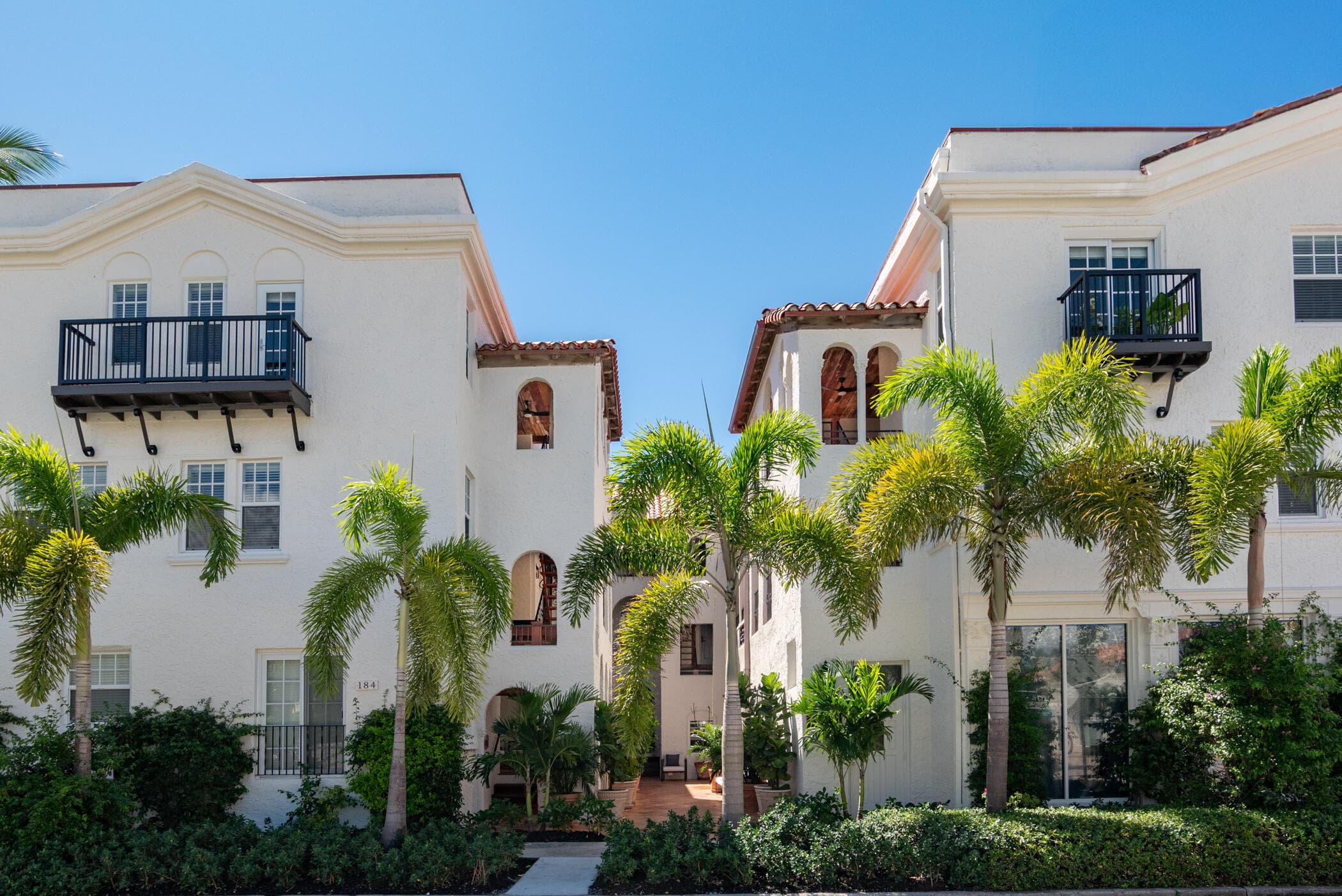 184 Sunset Avenue 303, Palm Beach, FL 33480 — photo 18 of 20