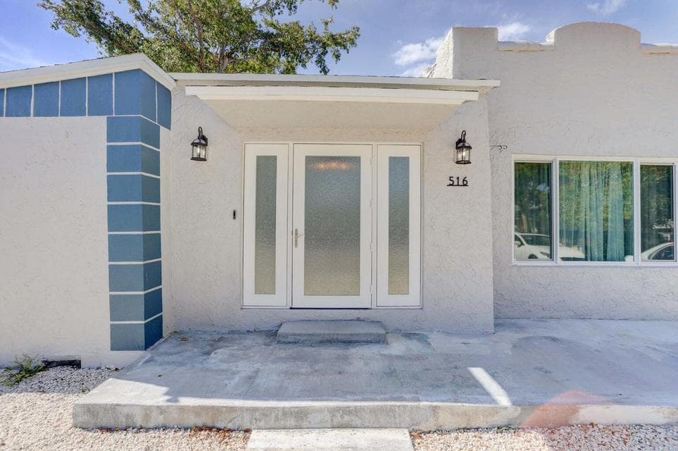 516 Nathan Hale Road Unit 1, West Palm Beach, FL 33405 — photo 1 of 24