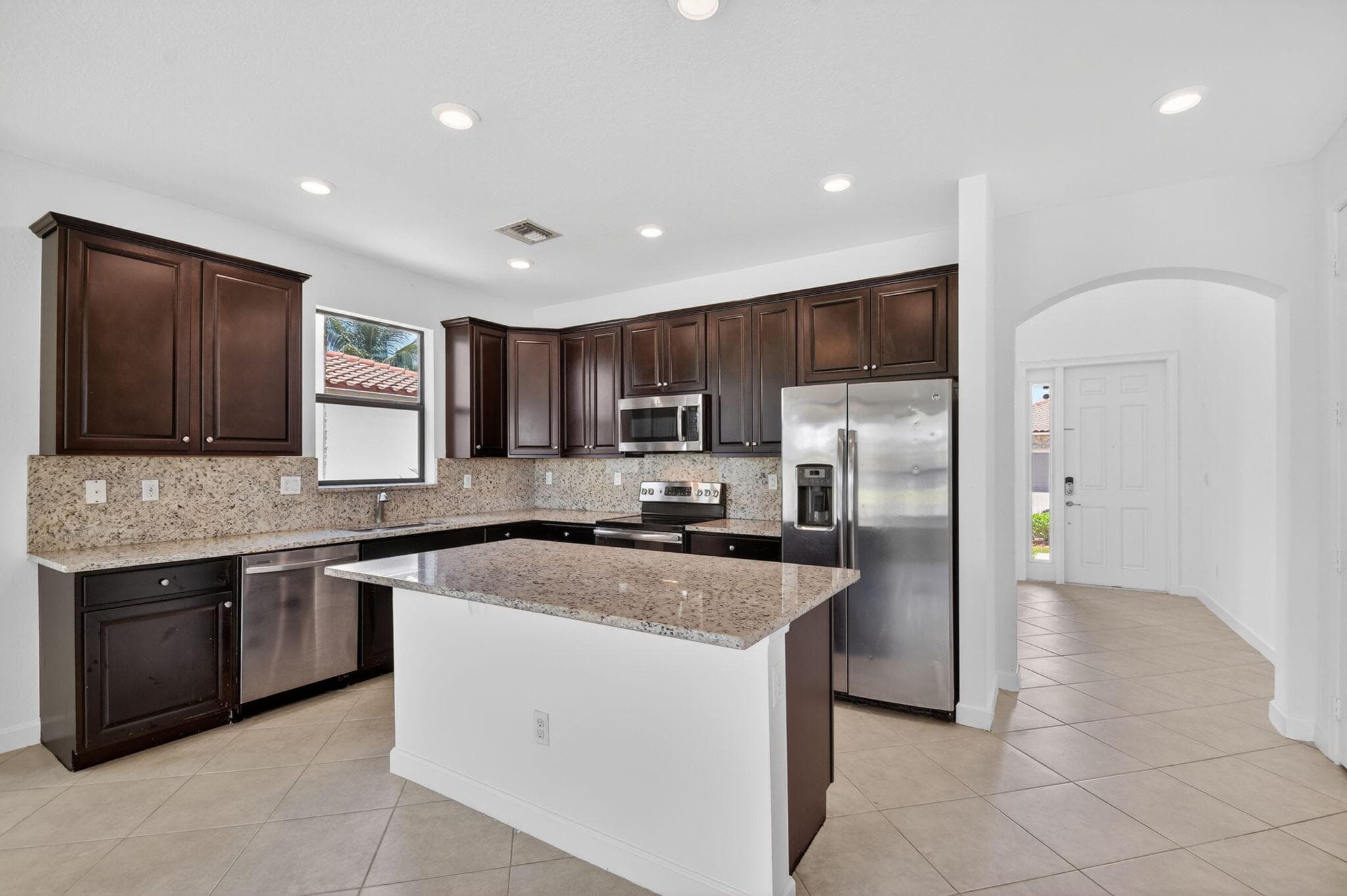 8853 Sandy Creek Way, Lake Worth, FL 33467 — photo 9 of 59