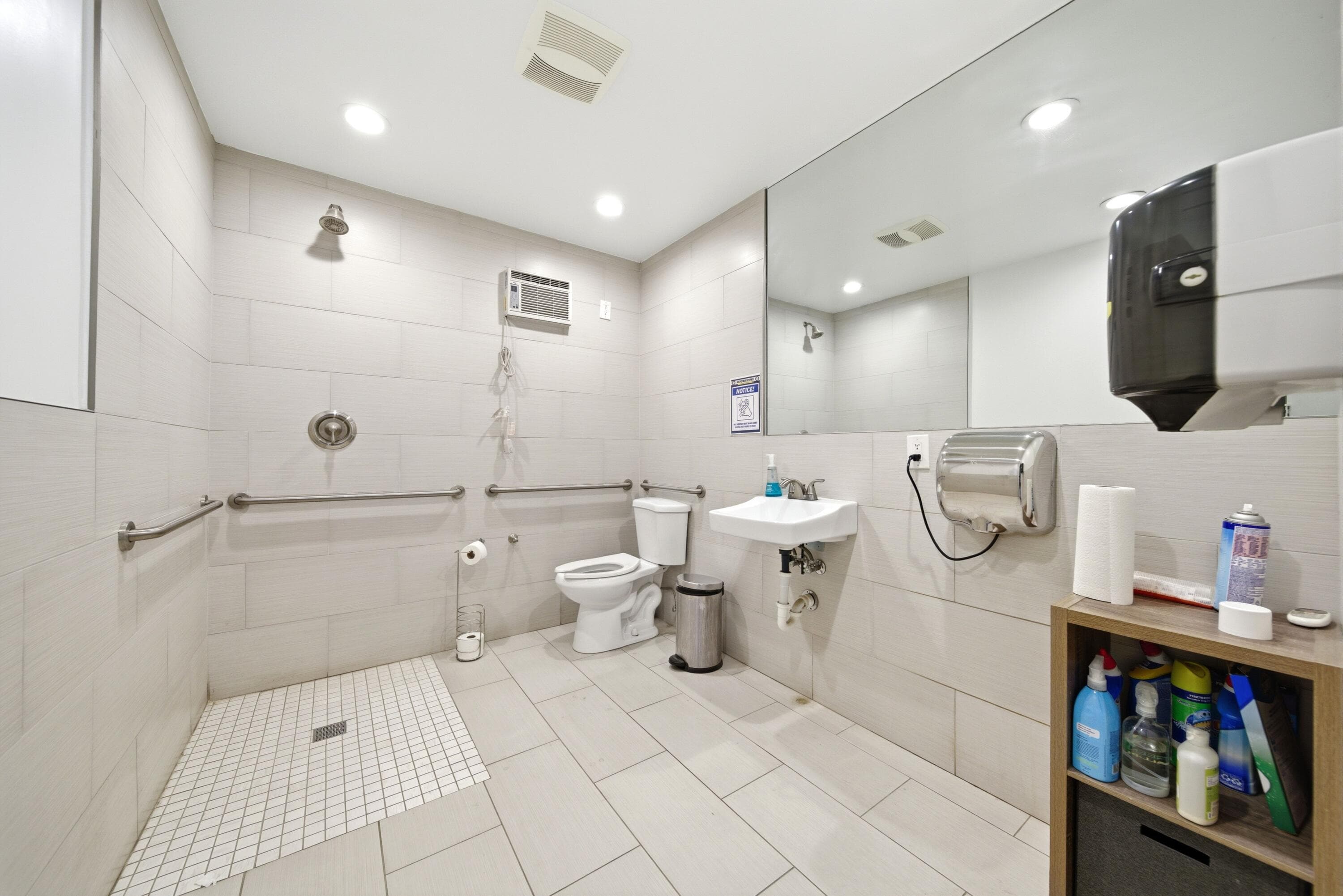 441 NW 1st Avenue, Fort Lauderdale, FL 33301 — photo 31 of 34