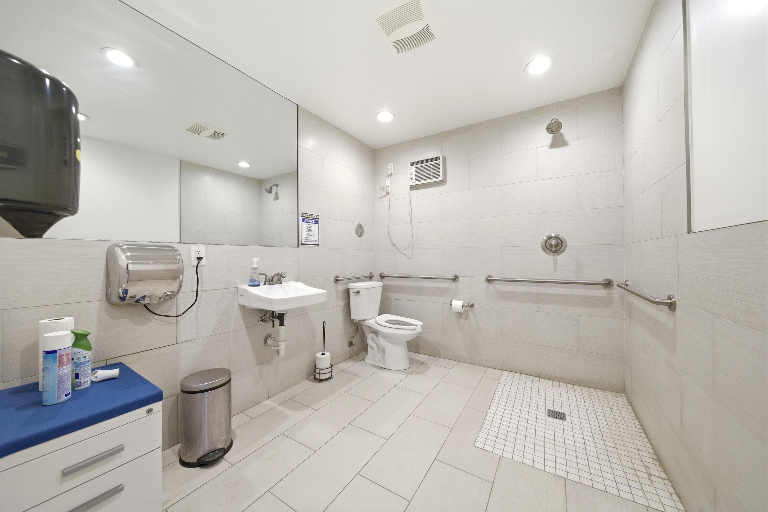 441 NW 1st Avenue, Fort Lauderdale, FL 33301 — photo 32 of 34